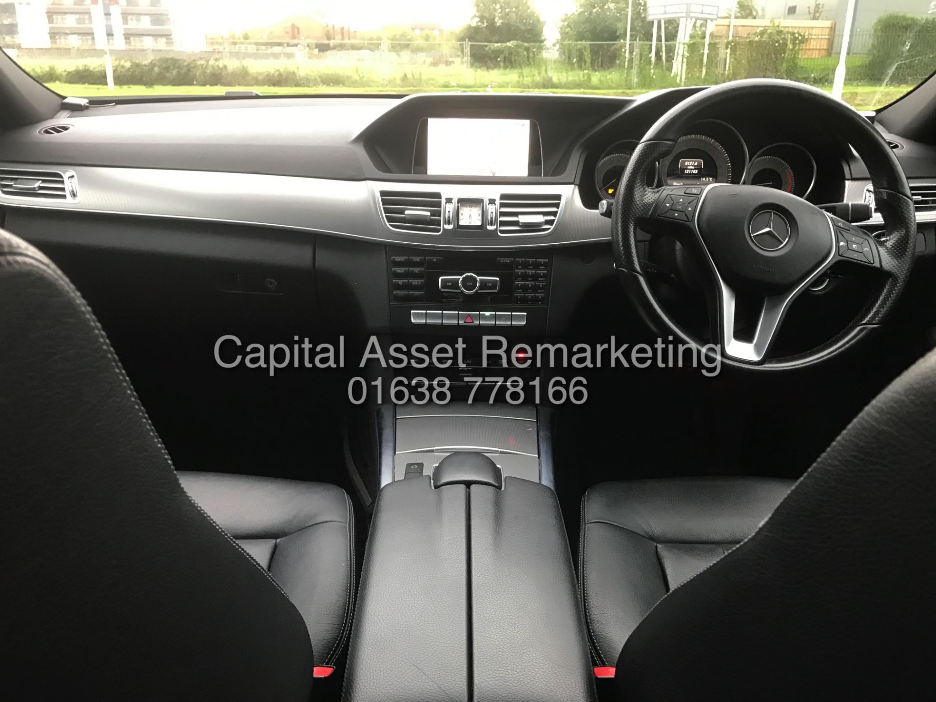 MERCEDES-BENZ E220 CDI '4 DOOR SALOON' (2015 MODEL) '7G TRONIC AUTO - LEATHER - COMMAND SAT NAV' - Image 16 of 26