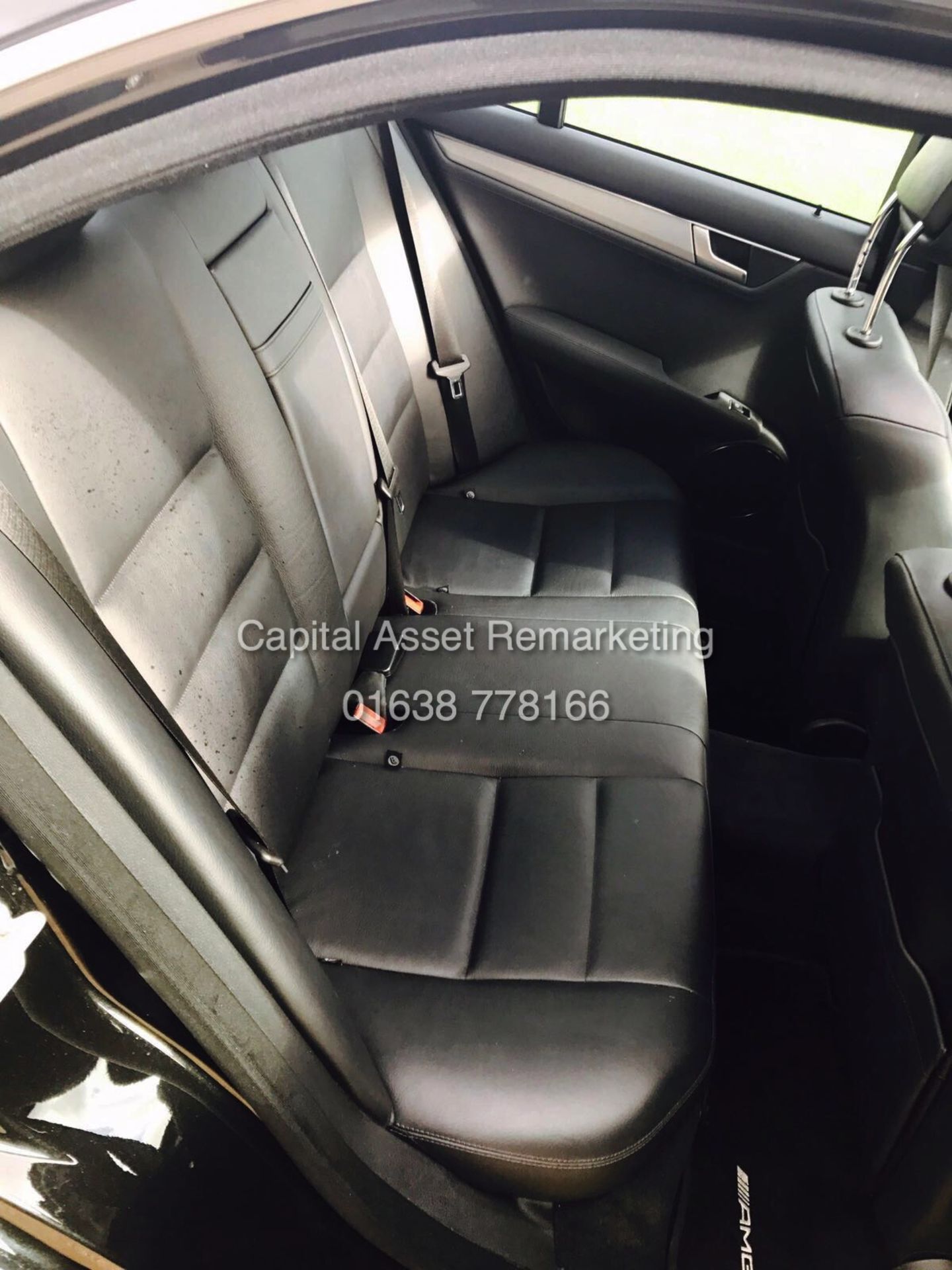 MERCEDES C220CDI "AMG SPORT" AUTO (2014 MODEL) COMMAND - LEATHER - SUNROOF - 1 OWNER FROM NEW FSH - Image 20 of 22