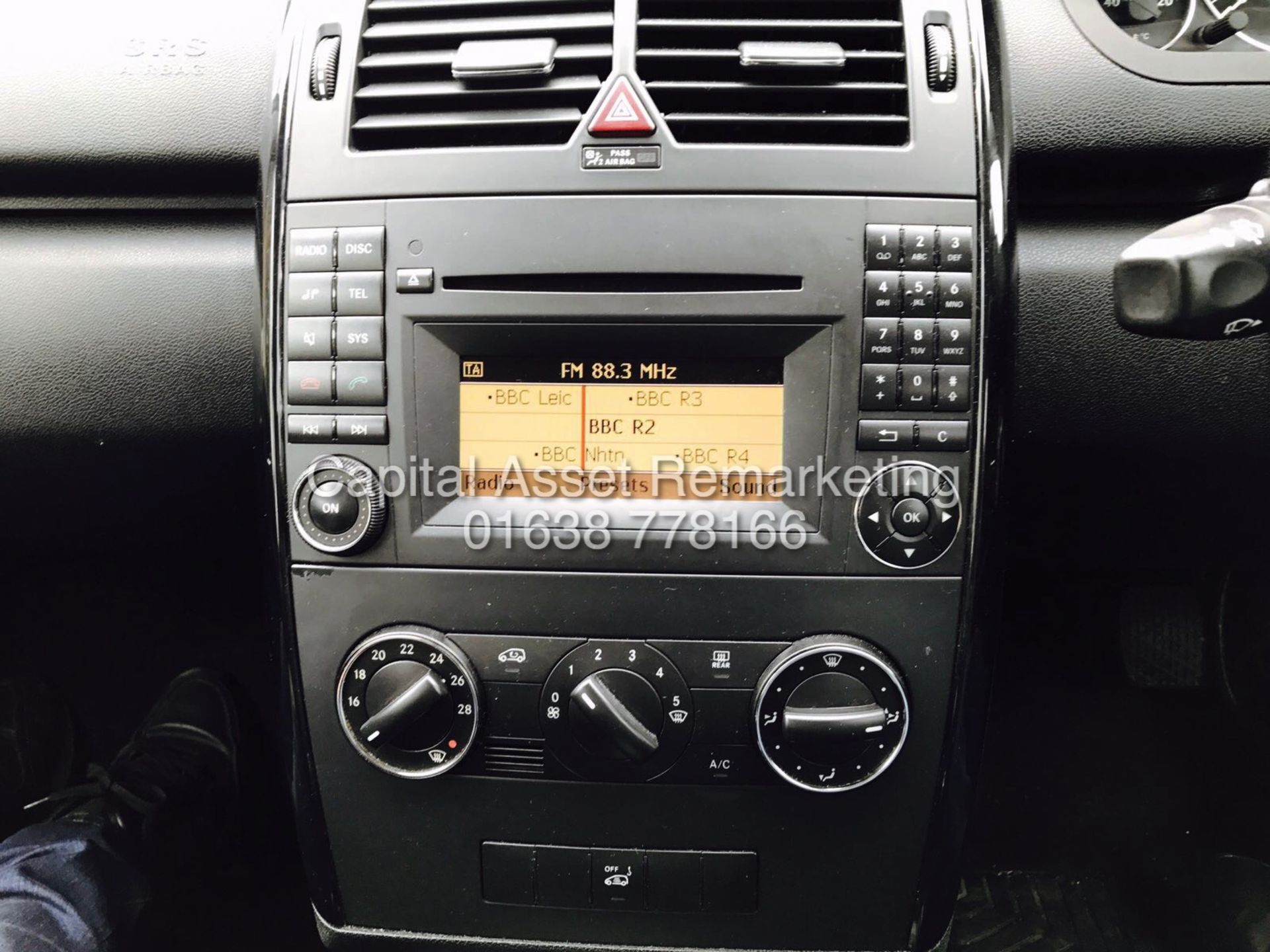 (ON SALE) MERCEDES A160 "SE CVT AUTO - 12 REG - ELEC PACK - SILVER - GENUINE MILES -AIR CON -1 OWNER - Image 10 of 15