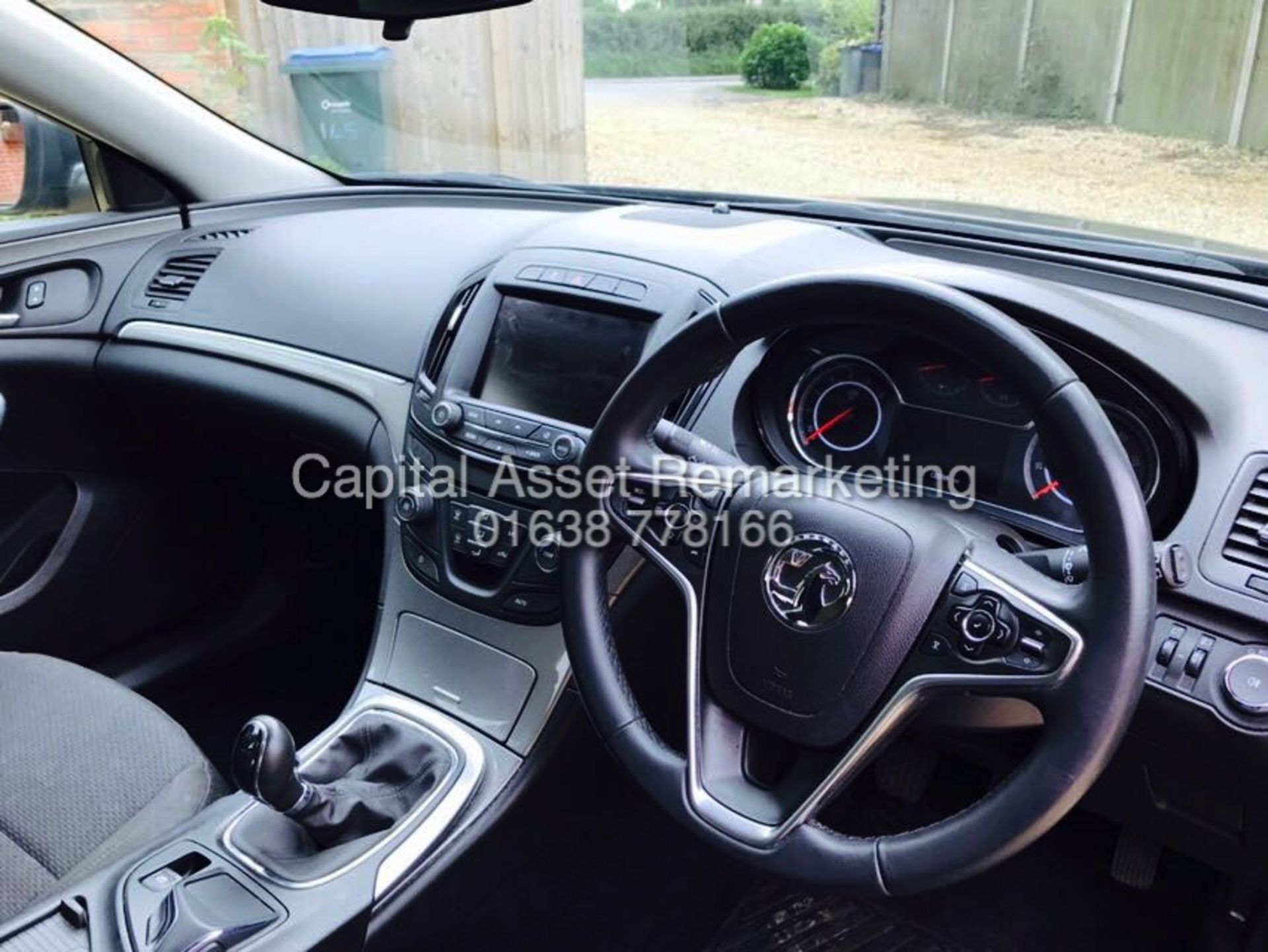 VAUXHALL INSIGNIA 2.0CDTI "ECO-FLEX 6 SPEED - (2015 MODEL) 1 OWNER - SAT NAV!!! - FSH - GREAT SPEC!! - Image 16 of 19