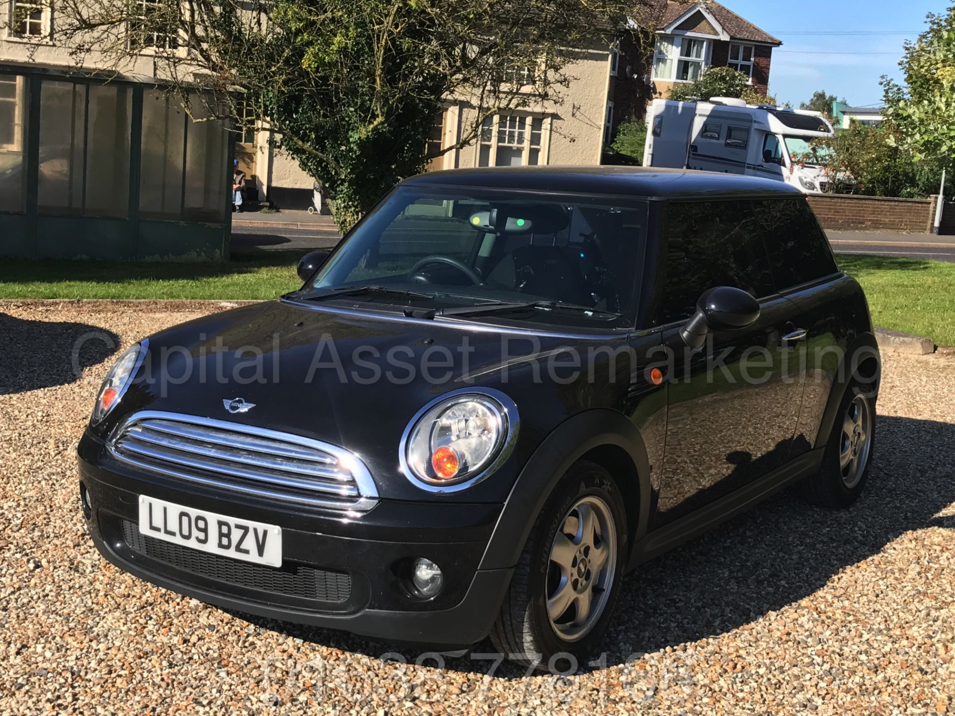 MINI COOPER '3 DOOR HATCHBACK' (2009) '1.6 PETROL - 6 SPEED - STOP / START' (NO VAT - SAVE 20%)