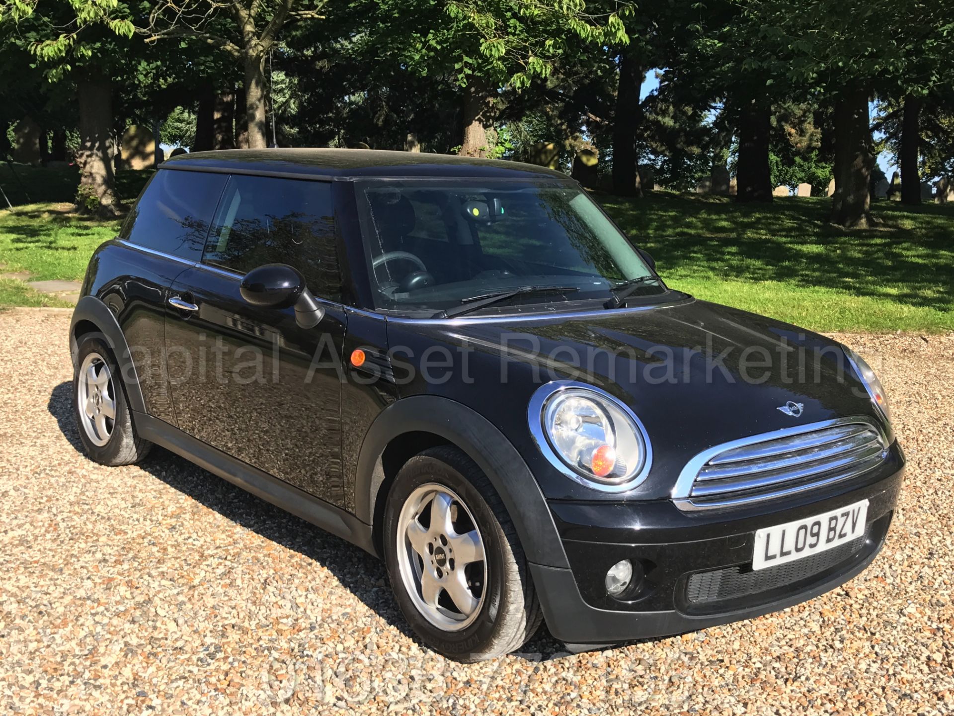 MINI COOPER '3 DOOR HATCHBACK' (2009) '1.6 PETROL - 6 SPEED - STOP / START' (NO VAT - SAVE 20%) - Image 9 of 24