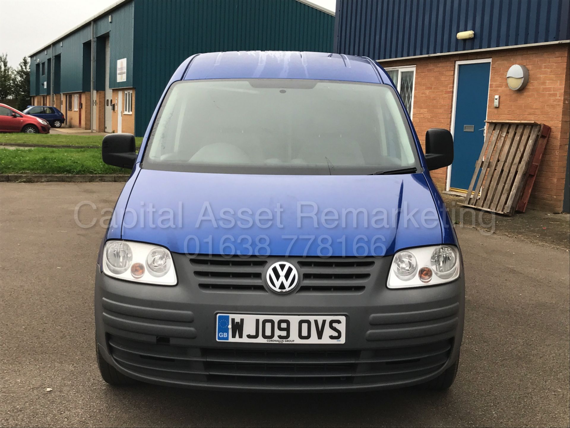 VOLKSWAGEN CADDY MAXI C20 (2009 - 09 REG) '1.9 TDI - 104 BHP - 5 SPEED' (NO VAT - SAVE 20%) - Image 3 of 21