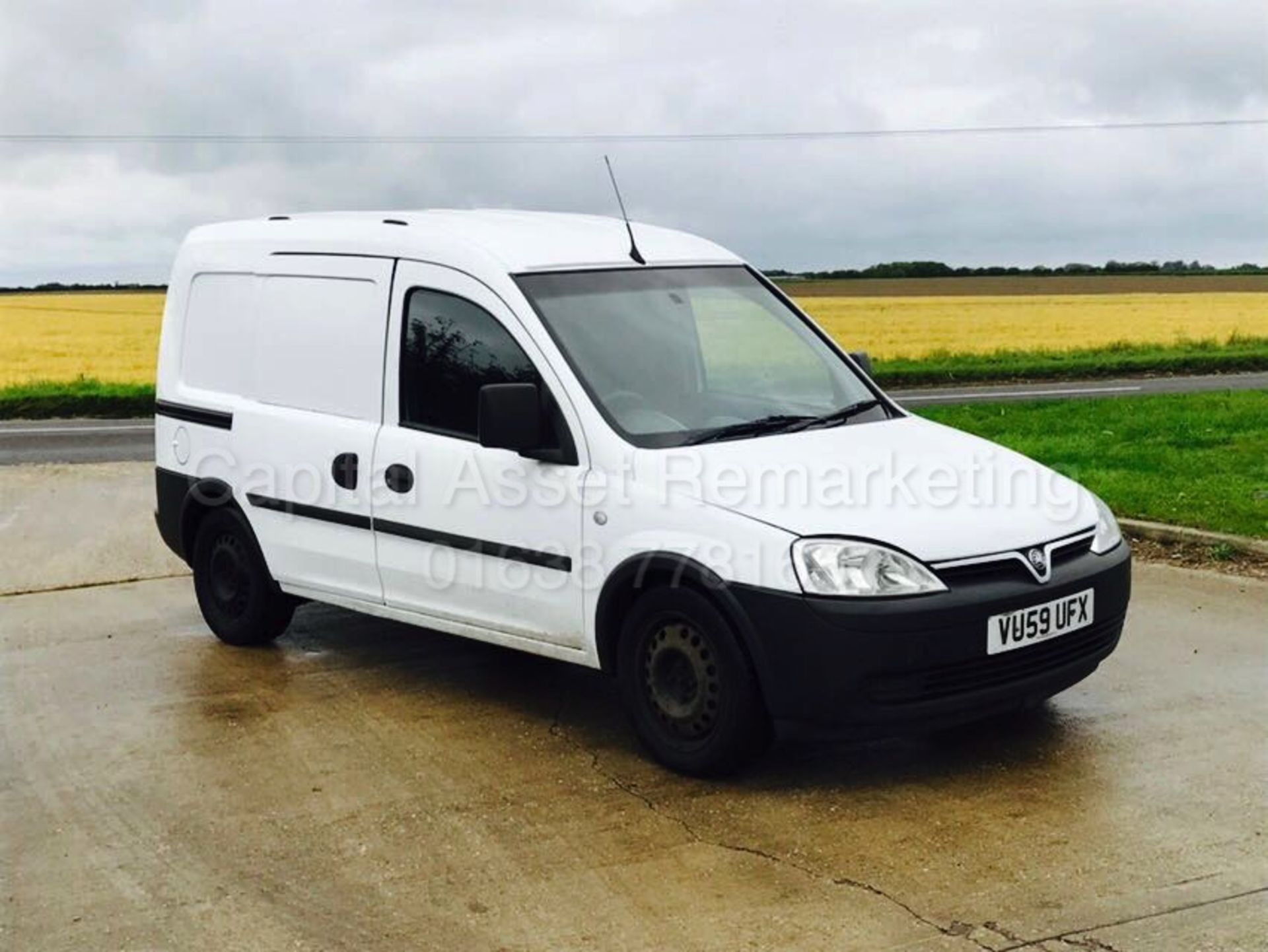 VAUXHALL COMBO '5 SEATER CREW-VAN' (2010 MODEL) '1.3 CDTI - 75 BHP - 5 SPEED' (50 MPG+)