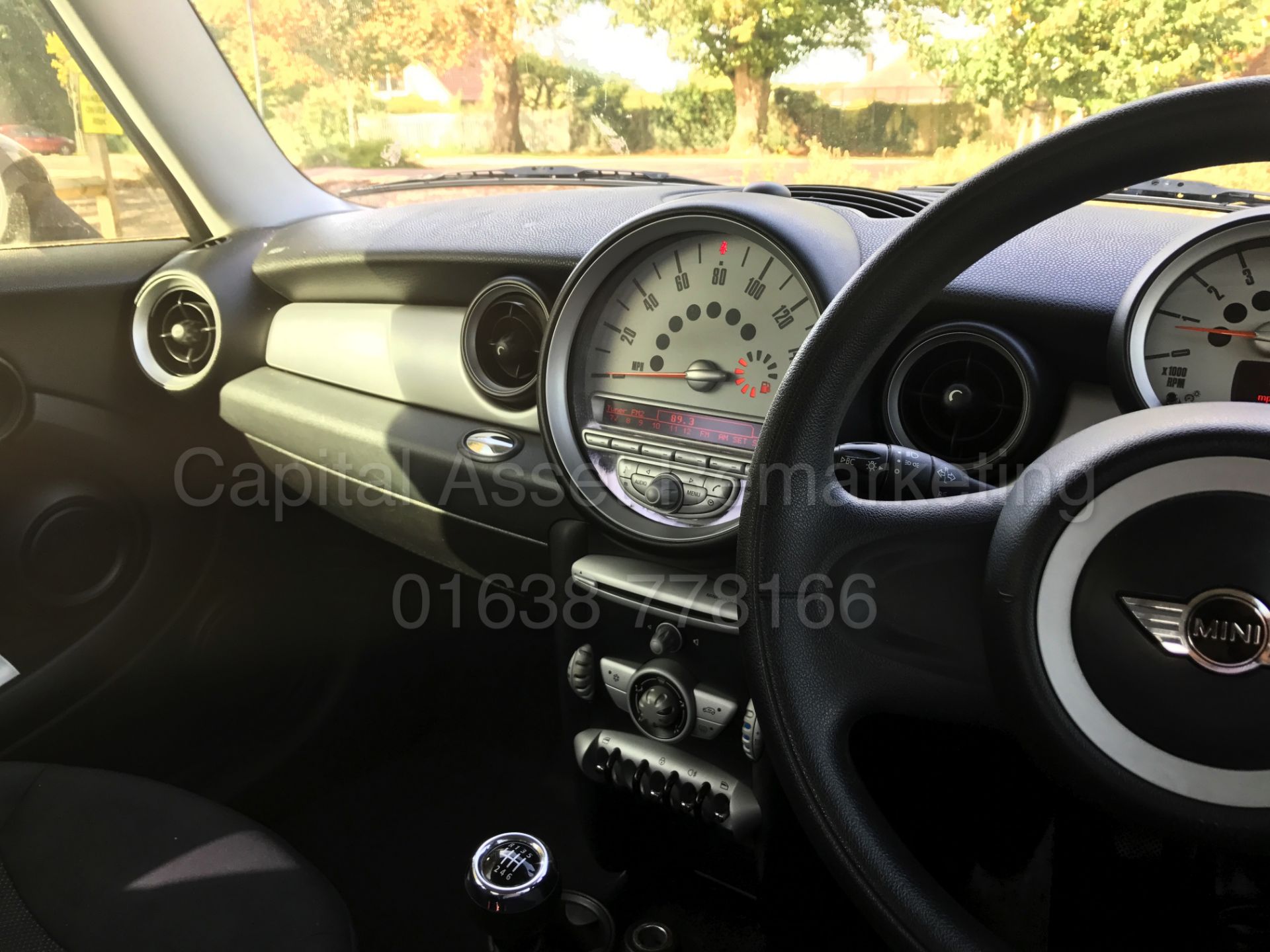 MINI COOPER '3 DOOR HATCHBACK' (2009) '1.6 PETROL - 6 SPEED - STOP / START' (NO VAT - SAVE 20%) - Image 20 of 26