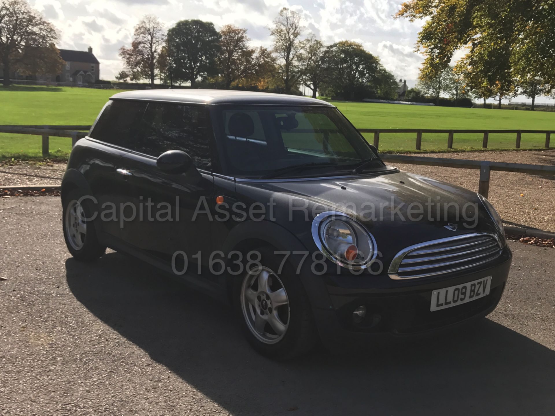 MINI COOPER '3 DOOR HATCHBACK' (2009) '1.6 PETROL - 6 SPEED - STOP / START' (NO VAT - SAVE 20%) - Image 9 of 26