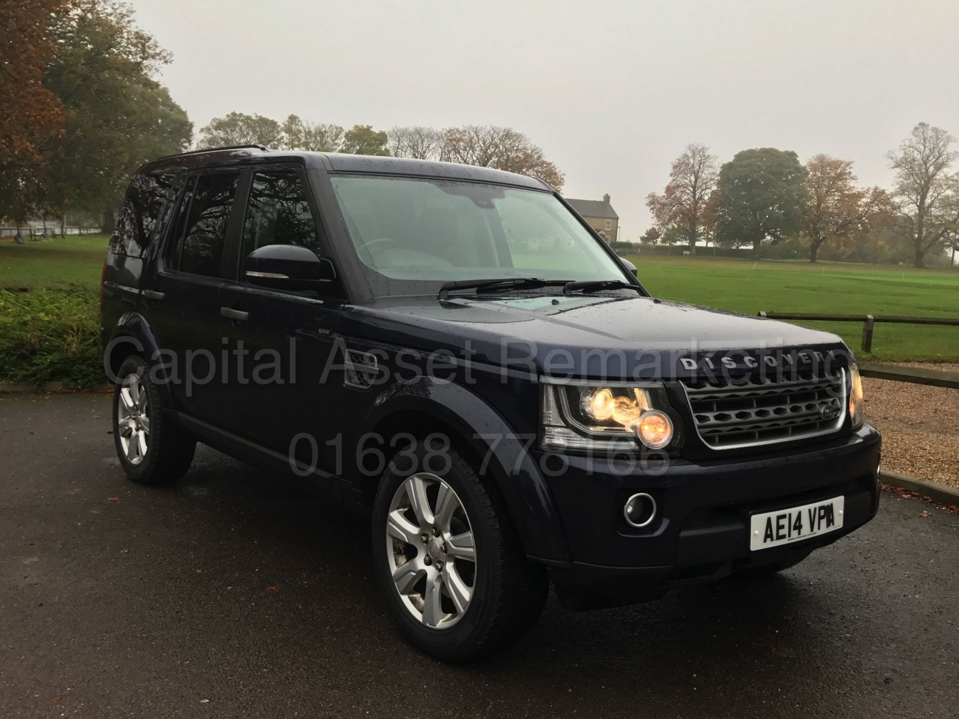 ON SALE LAND ROVER DISCOVERY 4 (2014) '3.0 SDV6 - 8 SPEED AUTO - LEATHER - SAT NAV -7 SEATER'1 OWNER - Image 2 of 41