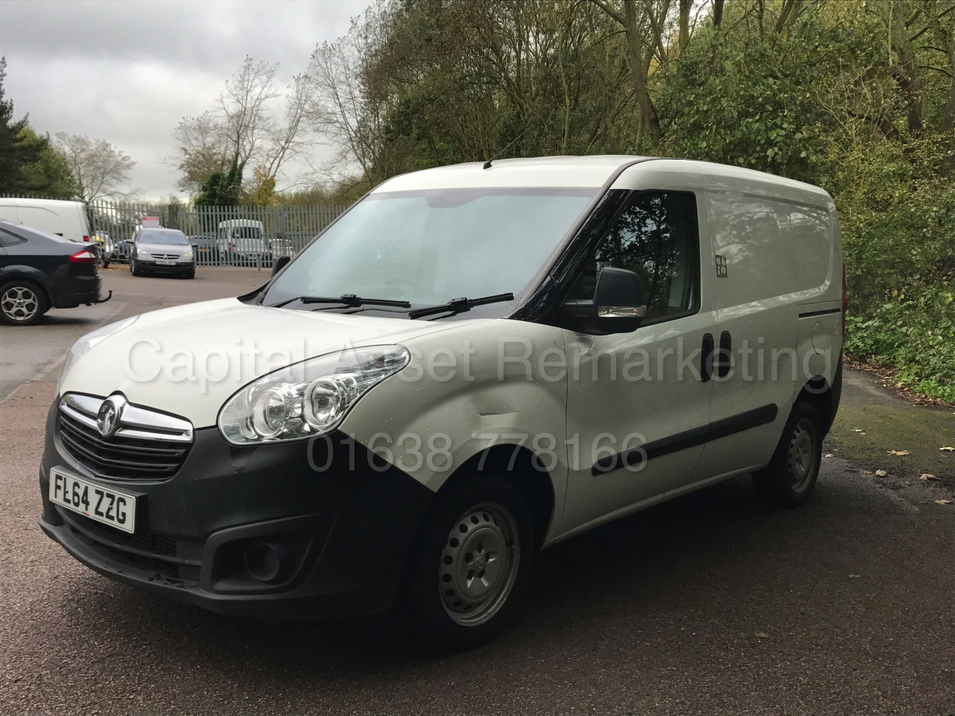 VAUXHALL COMBO 2000 L1H1 (2015 MODEL) 'CDTI - 90 BHP' (1 FORMER COMPANY OWNER FROM NEW) *50 MPG+* - Image 4 of 25