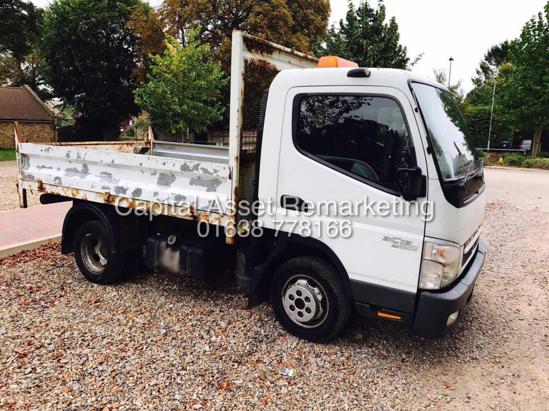 MITSUBISHI CANTER 3.0D 35C13 "130BHP-6 SPEED" TWIN WHEEL TIPPER (11 REG) 1 OWNER) - Image 5 of 15