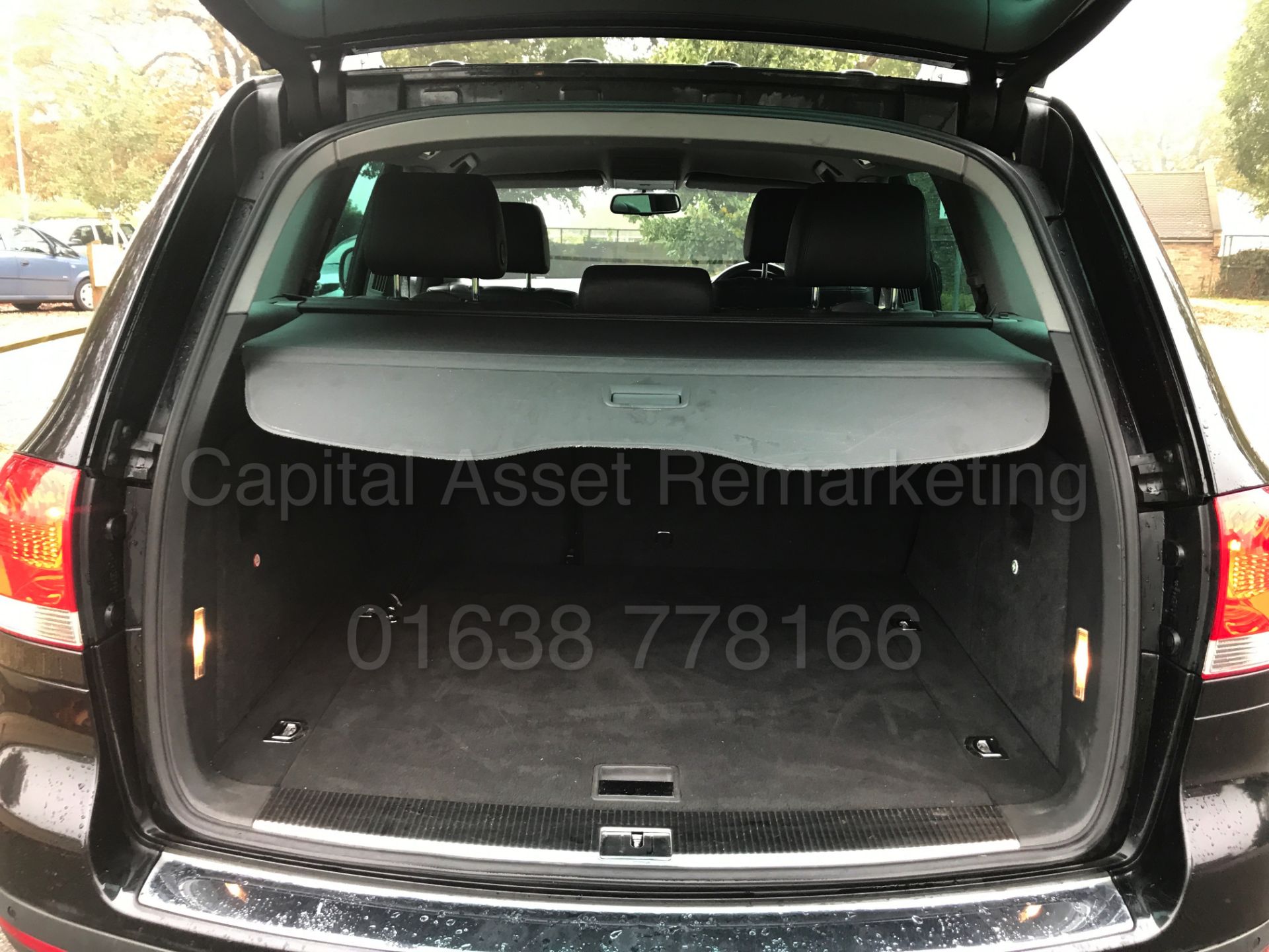 (ON SALE) VOLKSWAGEN TOUAREG 'SPORT' 06 REG) '3.0 V6 TDI - AUTO - 224BHP - LEATHER -SAT NAV'(NO VAT) - Image 16 of 29