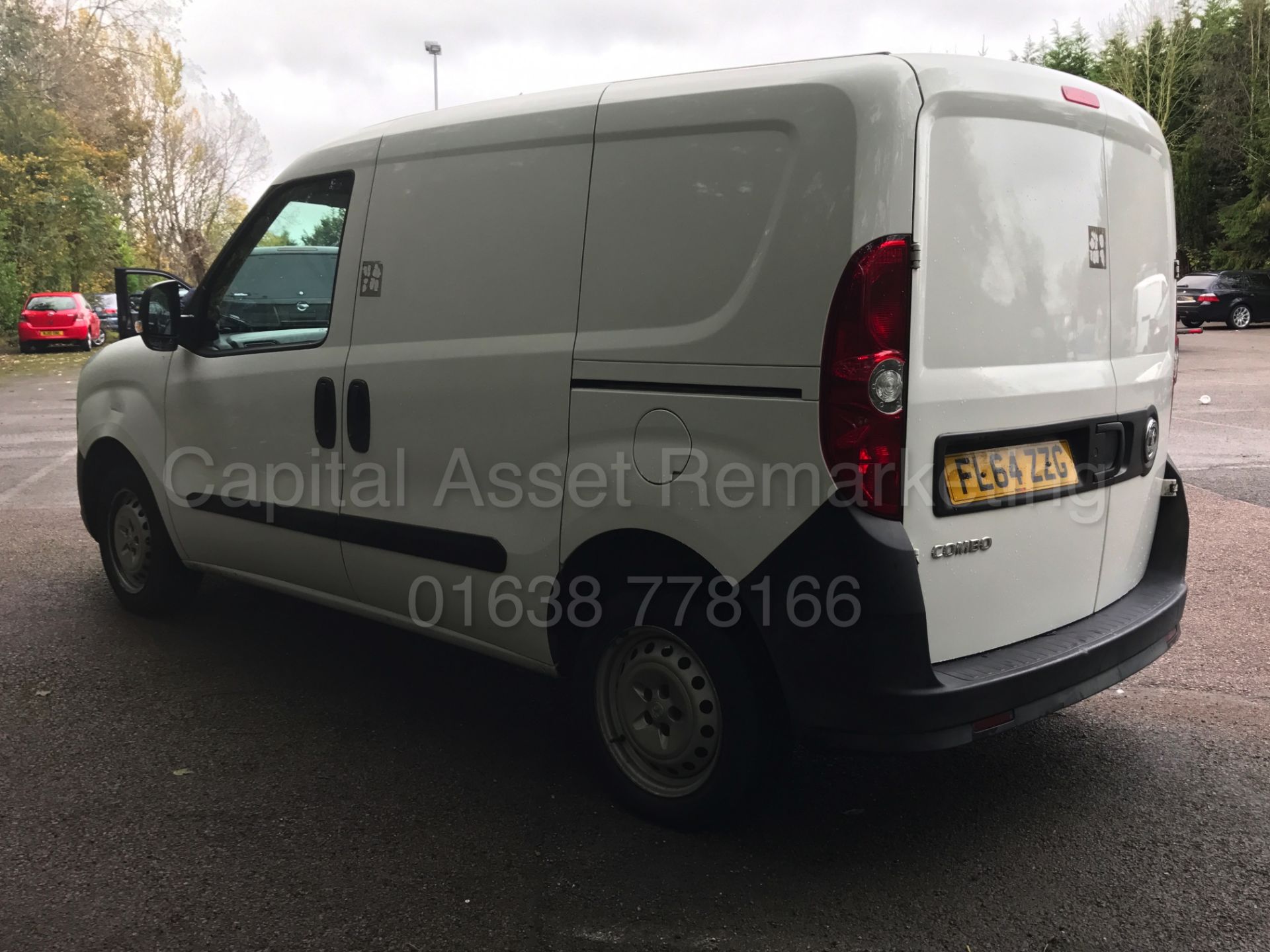 VAUXHALL COMBO 2000 L1H1 (2015 MODEL) 'CDTI - 90 BHP' (1 FORMER COMPANY OWNER FROM NEW) *50 MPG+* - Image 6 of 25