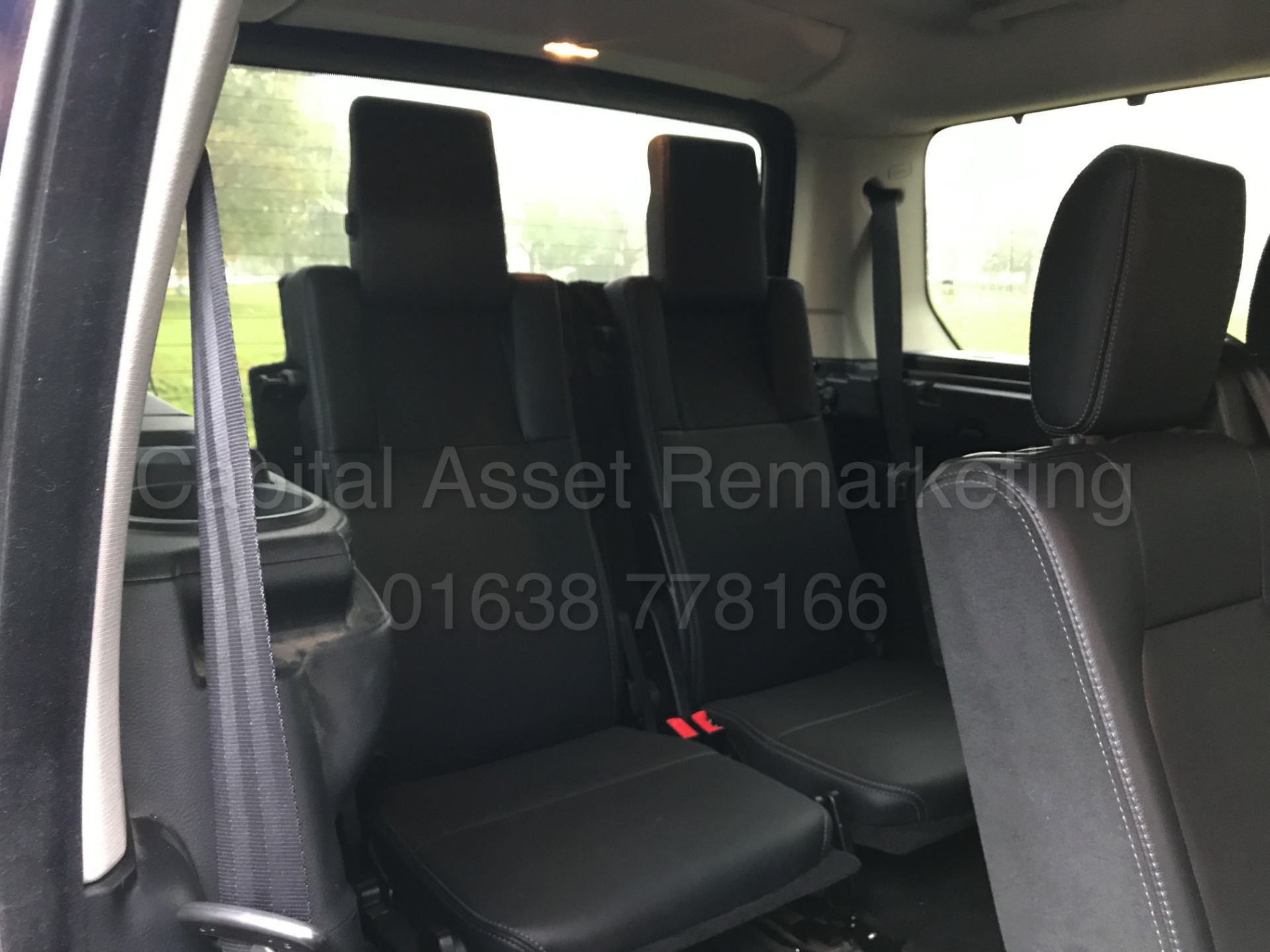 ON SALE LAND ROVER DISCOVERY 4 (2014) '3.0 SDV6 - 8 SPEED AUTO - LEATHER - SAT NAV -7 SEATER'1 OWNER - Image 22 of 41