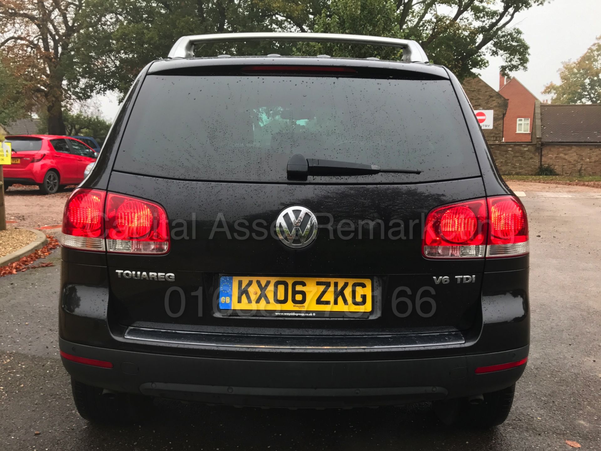 (ON SALE) VOLKSWAGEN TOUAREG 'SPORT' 06 REG) '3.0 V6 TDI - AUTO - 224BHP - LEATHER -SAT NAV'(NO VAT) - Image 8 of 29