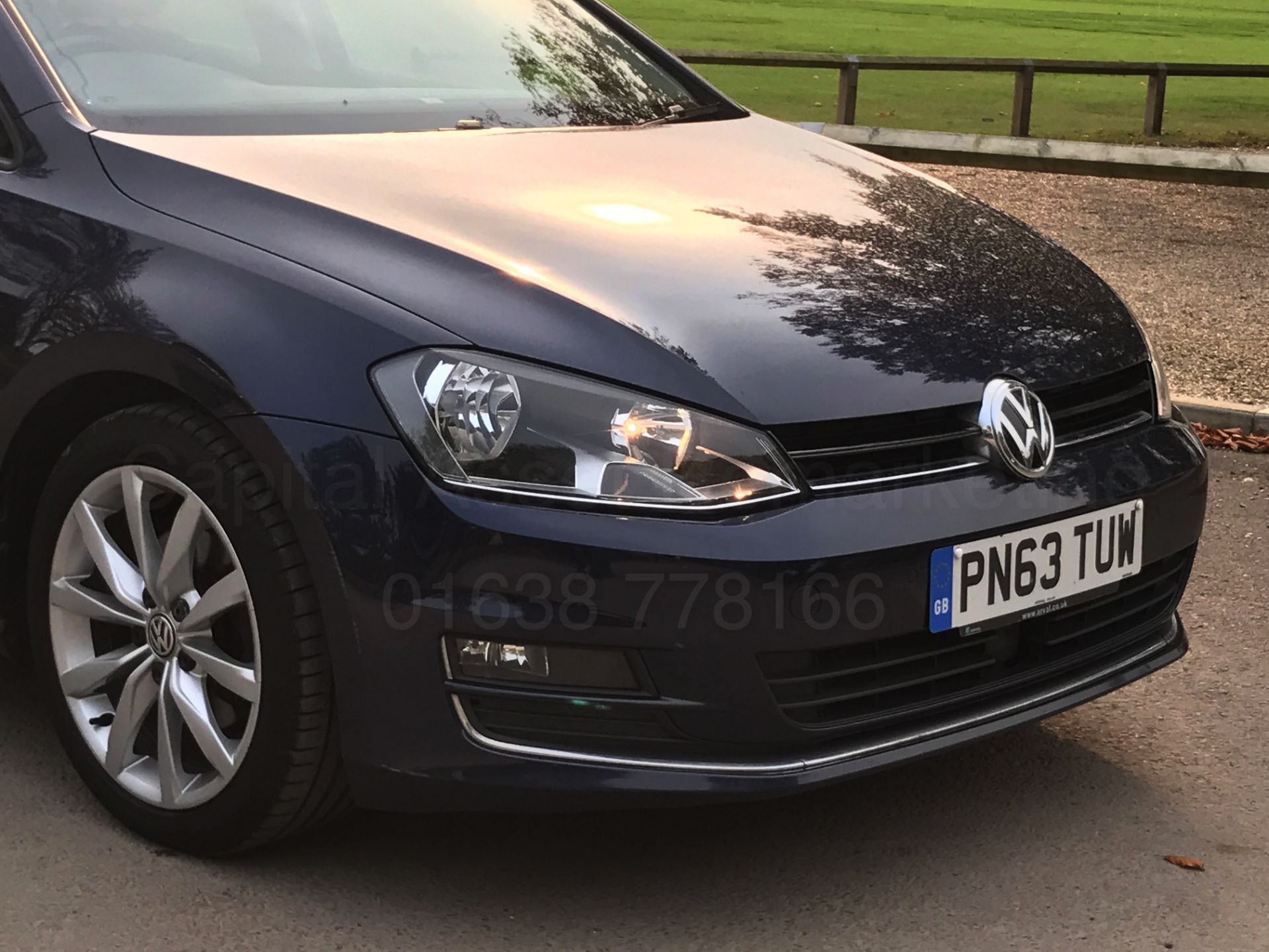 VOLKSWAGEN GOLF 'GT EDITION (2014 MODEL) '2.0 TDI - 150 BHP - 6 SPEED' (STOP/START - SAT NAV) *LOOK* - Image 11 of 37