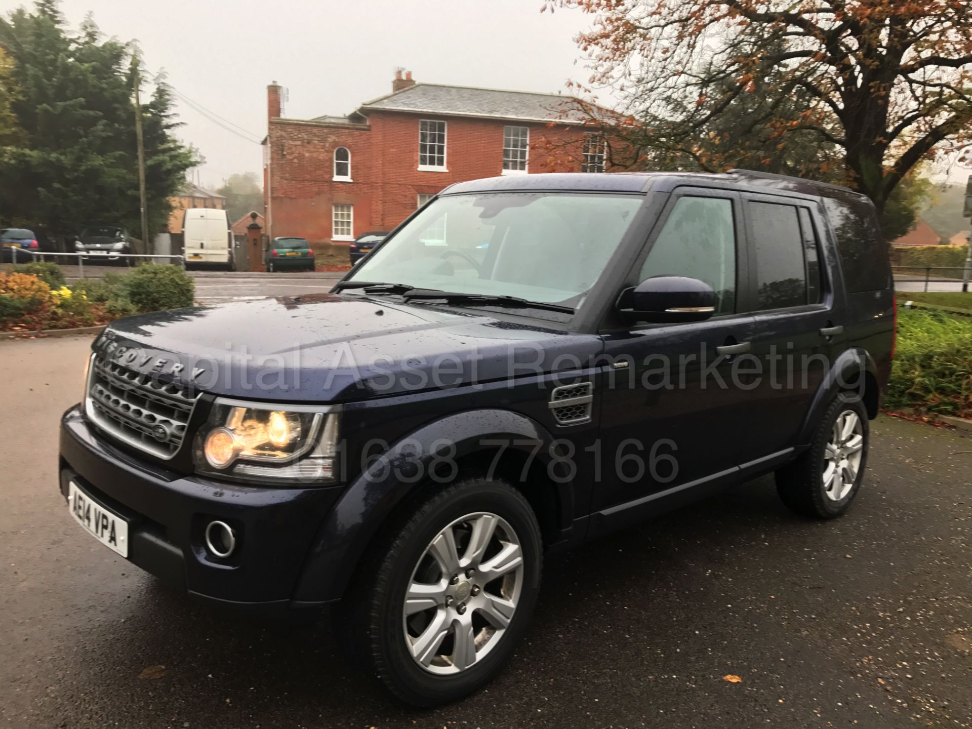 ON SALE LAND ROVER DISCOVERY 4 (2014) '3.0 SDV6 - 8 SPEED AUTO - LEATHER - SAT NAV -7 SEATER'1 OWNER - Image 5 of 41