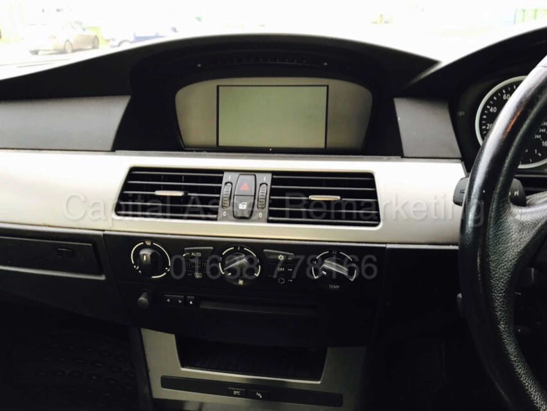 BMW 520D 'SE - SALOON' (2007 MODEL) '2.0 DIESEL - 163 BHP - 6 SPEED' *50 MPG+* (NO VAT - SAVE 20%) - Image 13 of 17