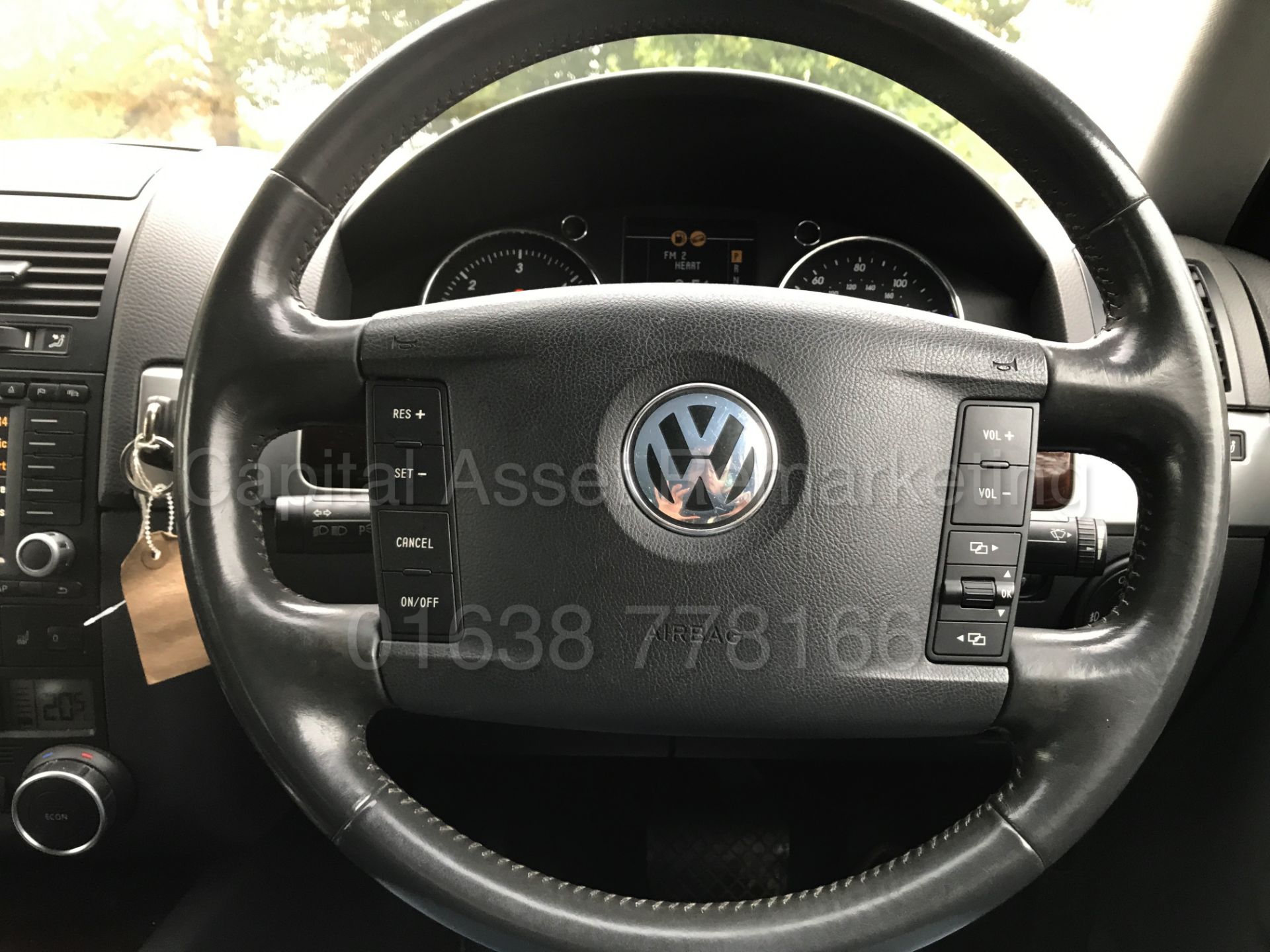 (ON SALE) VOLKSWAGEN TOUAREG 'SPORT' 06 REG) '3.0 V6 TDI - AUTO - 224BHP - LEATHER -SAT NAV'(NO VAT) - Image 26 of 29