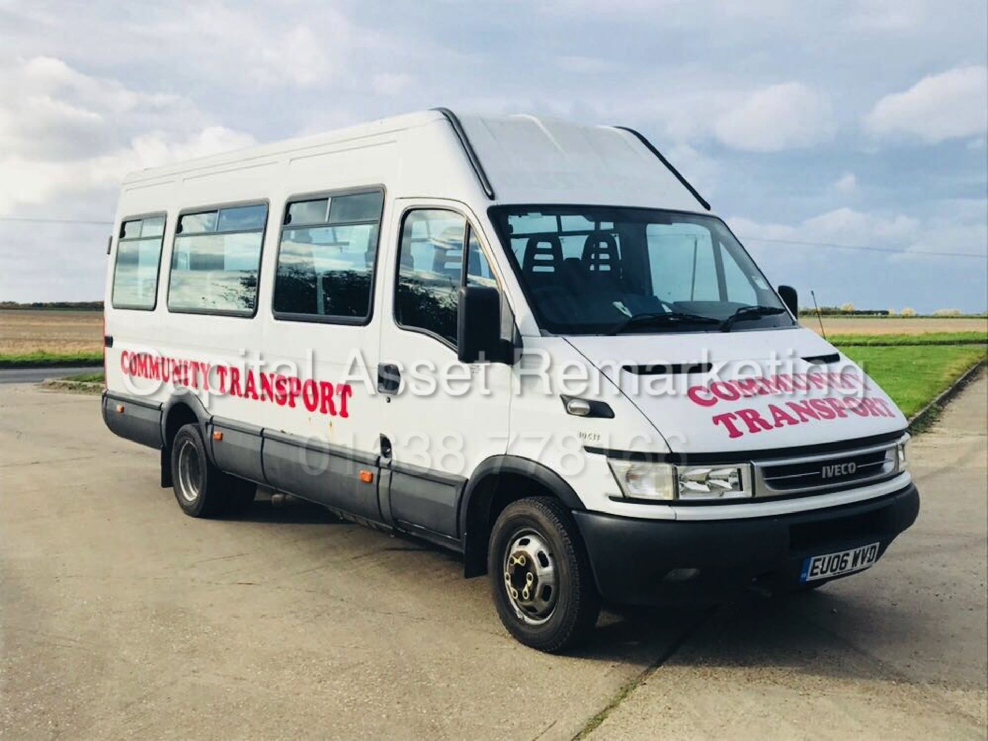 IVECO DAILY 40C13 LWB HI-ROOF (2006 - 06 REG) *17 SEATER COACH / MINI-BUS* '2.8 -130 BHP - 6 SPEED'