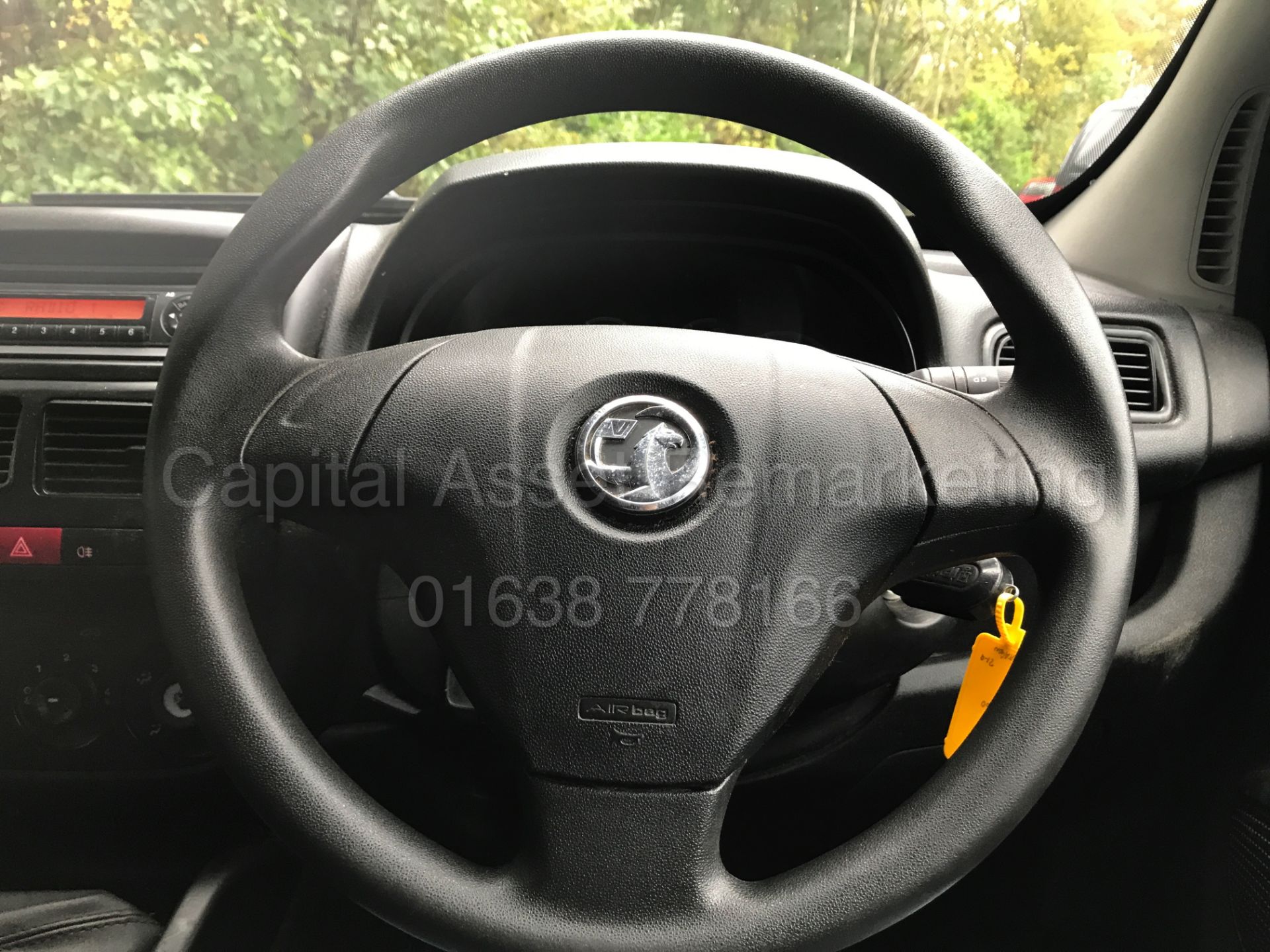 VAUXHALL COMBO 2000 L1H1 (2015 MODEL) 'CDTI - 90 BHP' (1 FORMER COMPANY OWNER FROM NEW) *50 MPG+* - Image 23 of 25