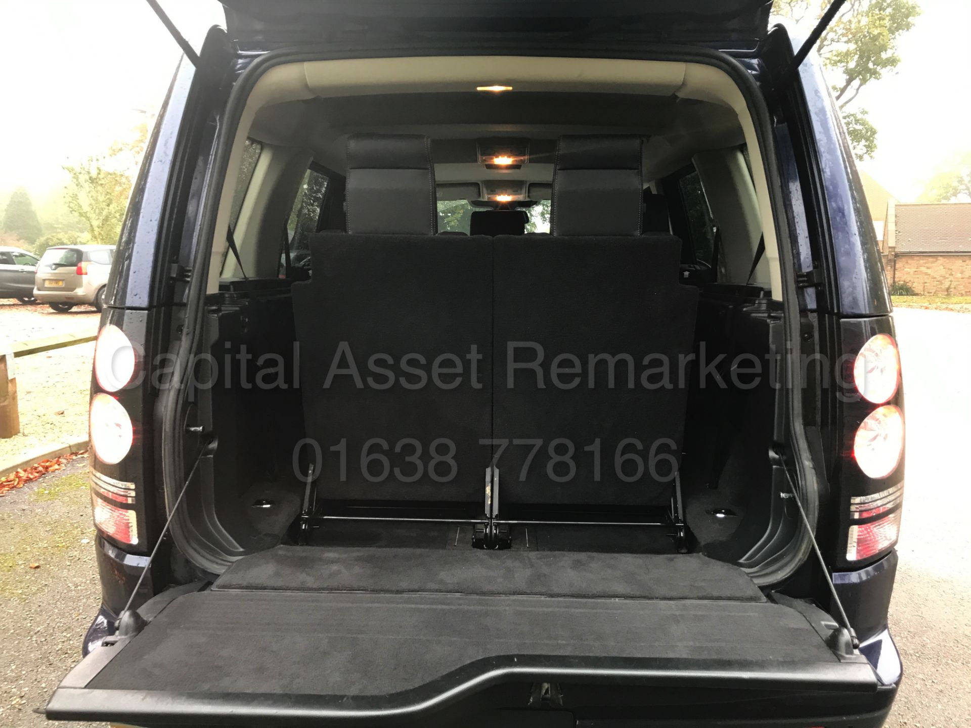 ON SALE LAND ROVER DISCOVERY 4 (2014) '3.0 SDV6 - 8 SPEED AUTO - LEATHER - SAT NAV -7 SEATER'1 OWNER - Image 21 of 41