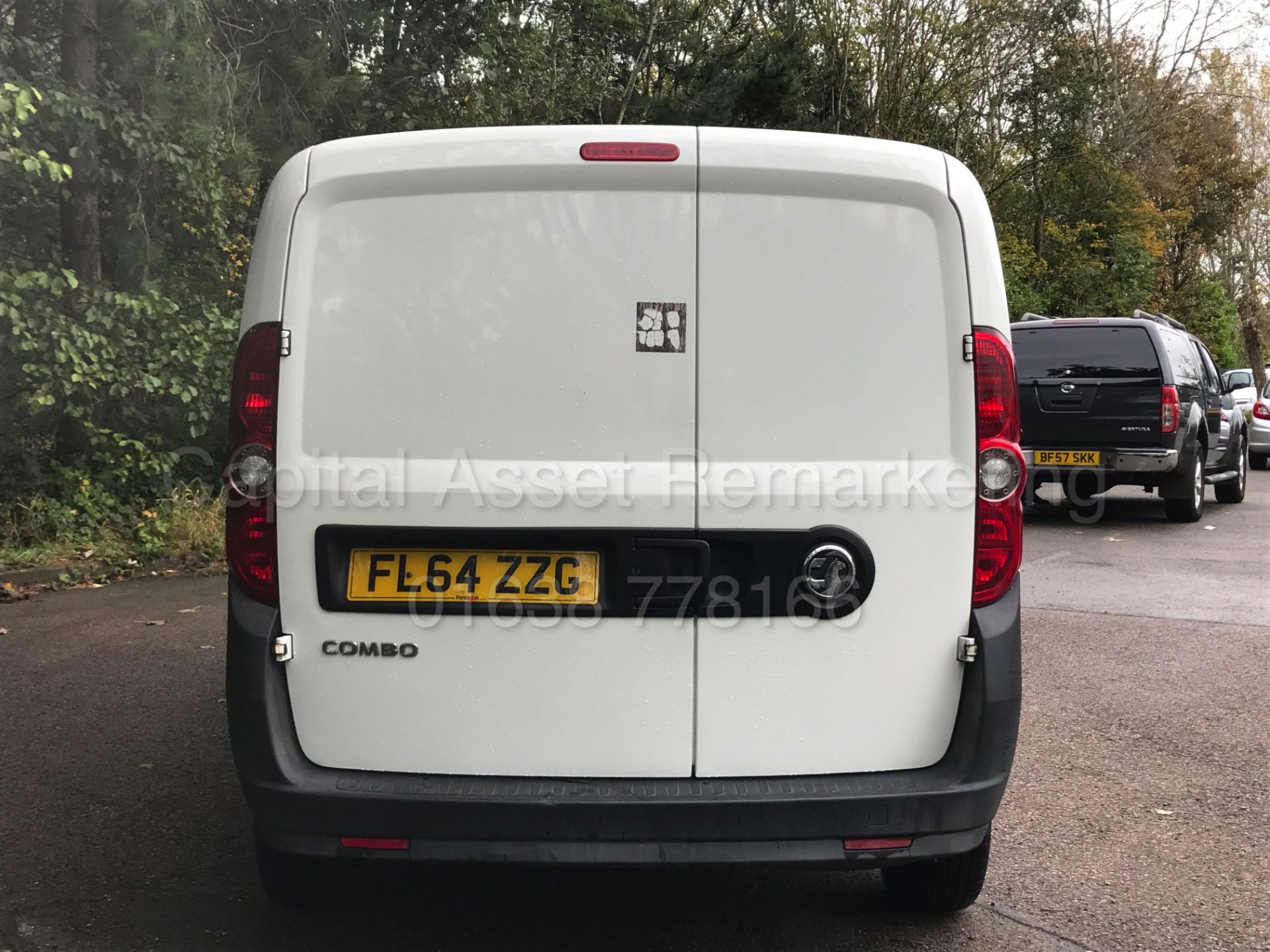 VAUXHALL COMBO 2000 L1H1 (2015 MODEL) 'CDTI - 90 BHP' (1 FORMER COMPANY OWNER FROM NEW) *50 MPG+* - Image 7 of 25