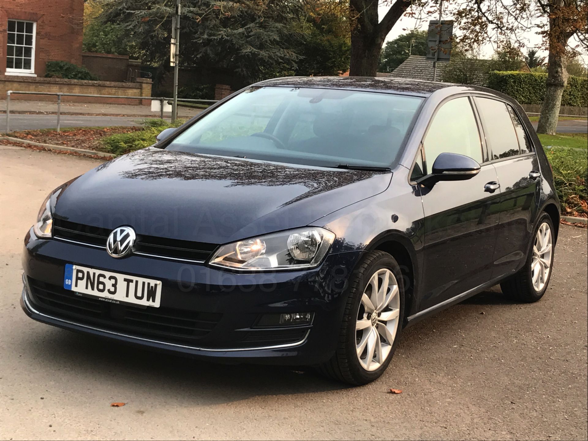 VOLKSWAGEN GOLF 'GT EDITION (2014 MODEL) '2.0 TDI - 150 BHP - 6 SPEED' (STOP/START - SAT NAV) *LOOK* - Image 3 of 37