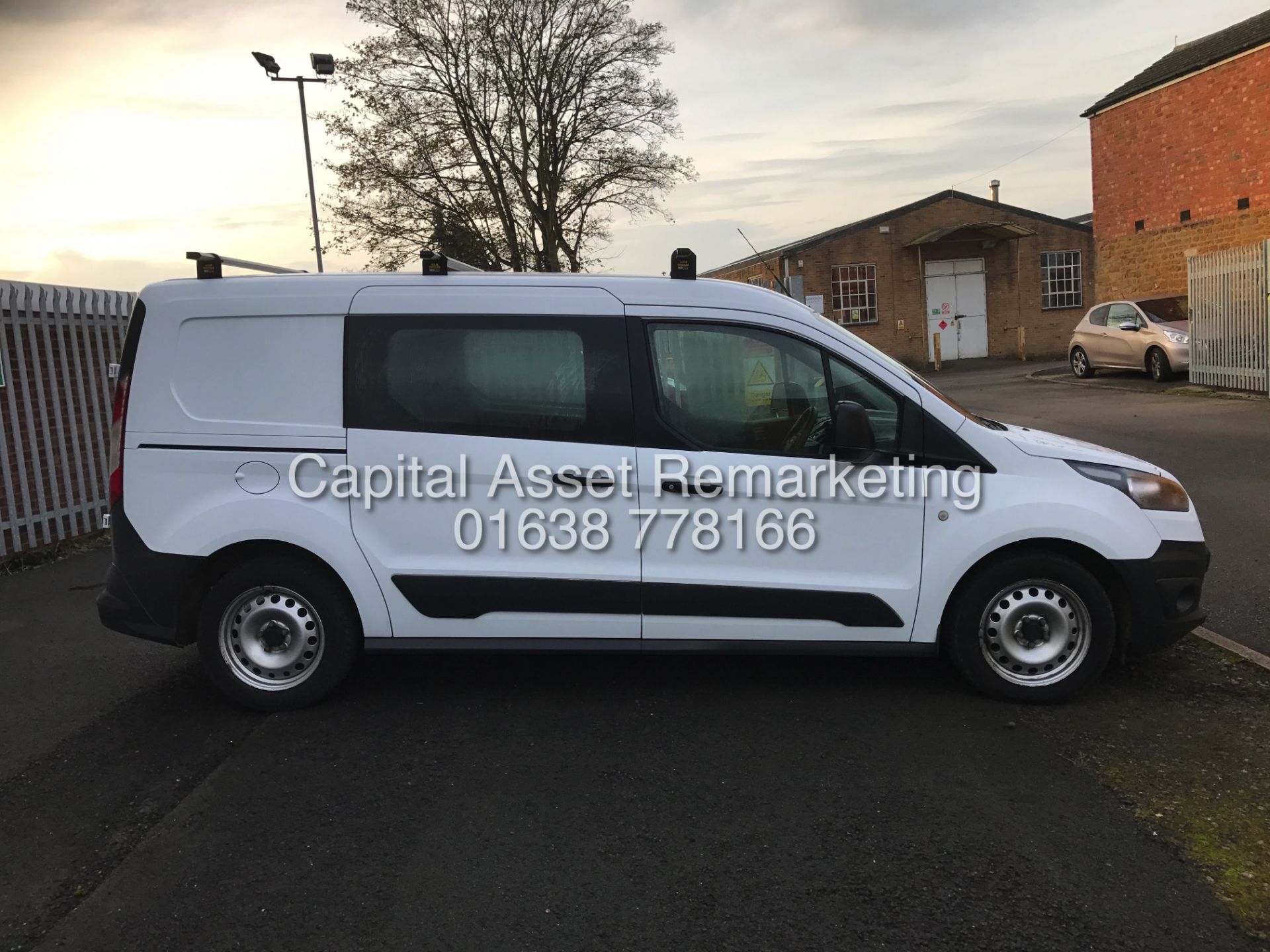 FORD TRANSIT CONNECT 1.6TDCI T230 (2015 MODEL) DUELINER / CREW VAN / COMBI VAN - 1 OWNER FSH *RARE* - Image 10 of 22