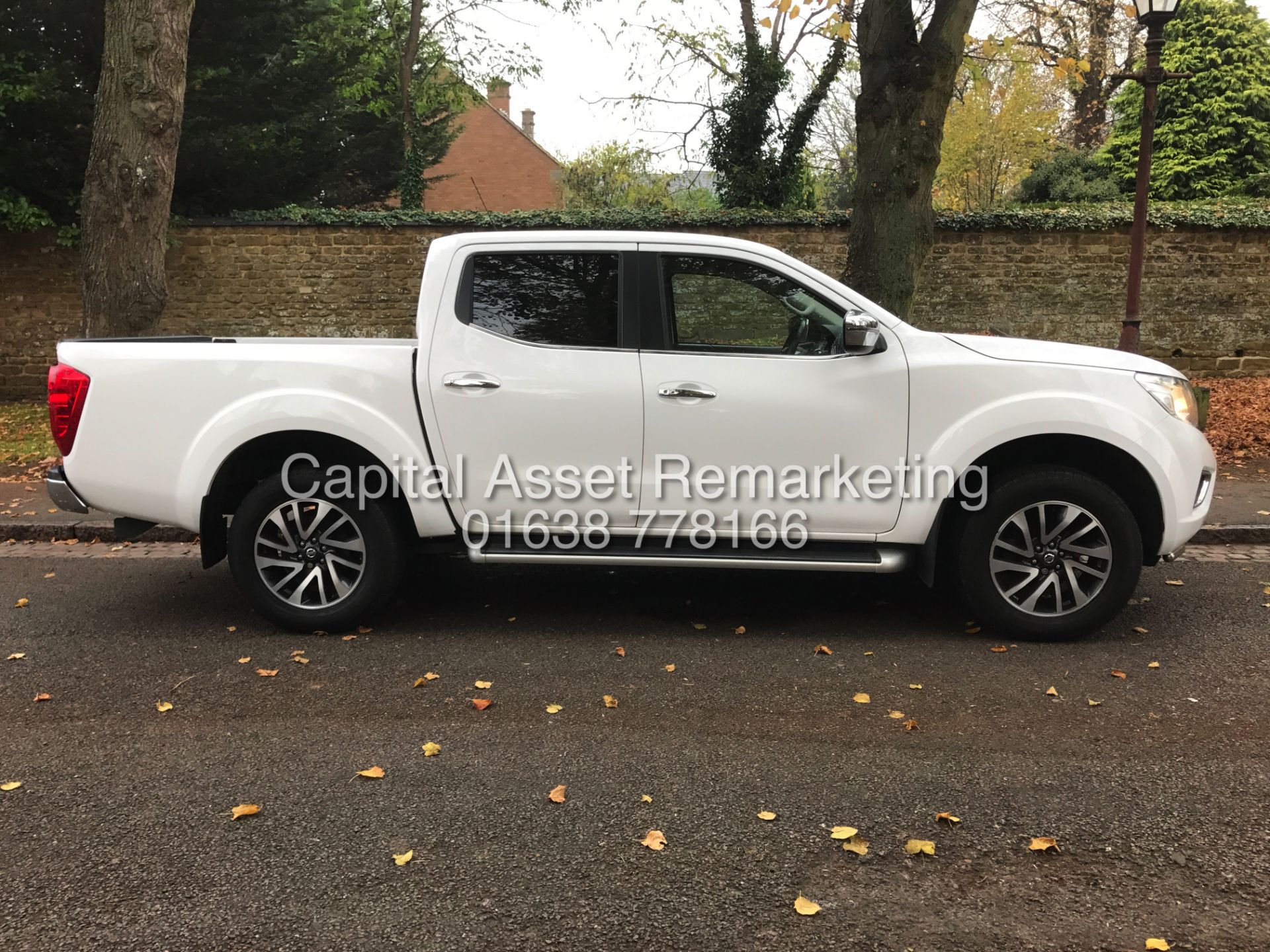 NISSAN NAVARA 'NP300' DOUBLE CAB PICK-UP (2016 - NEW MODEL) '2.3 DCI - 190 BHP - 6 SPEED' (1 OWNER) - Image 8 of 18