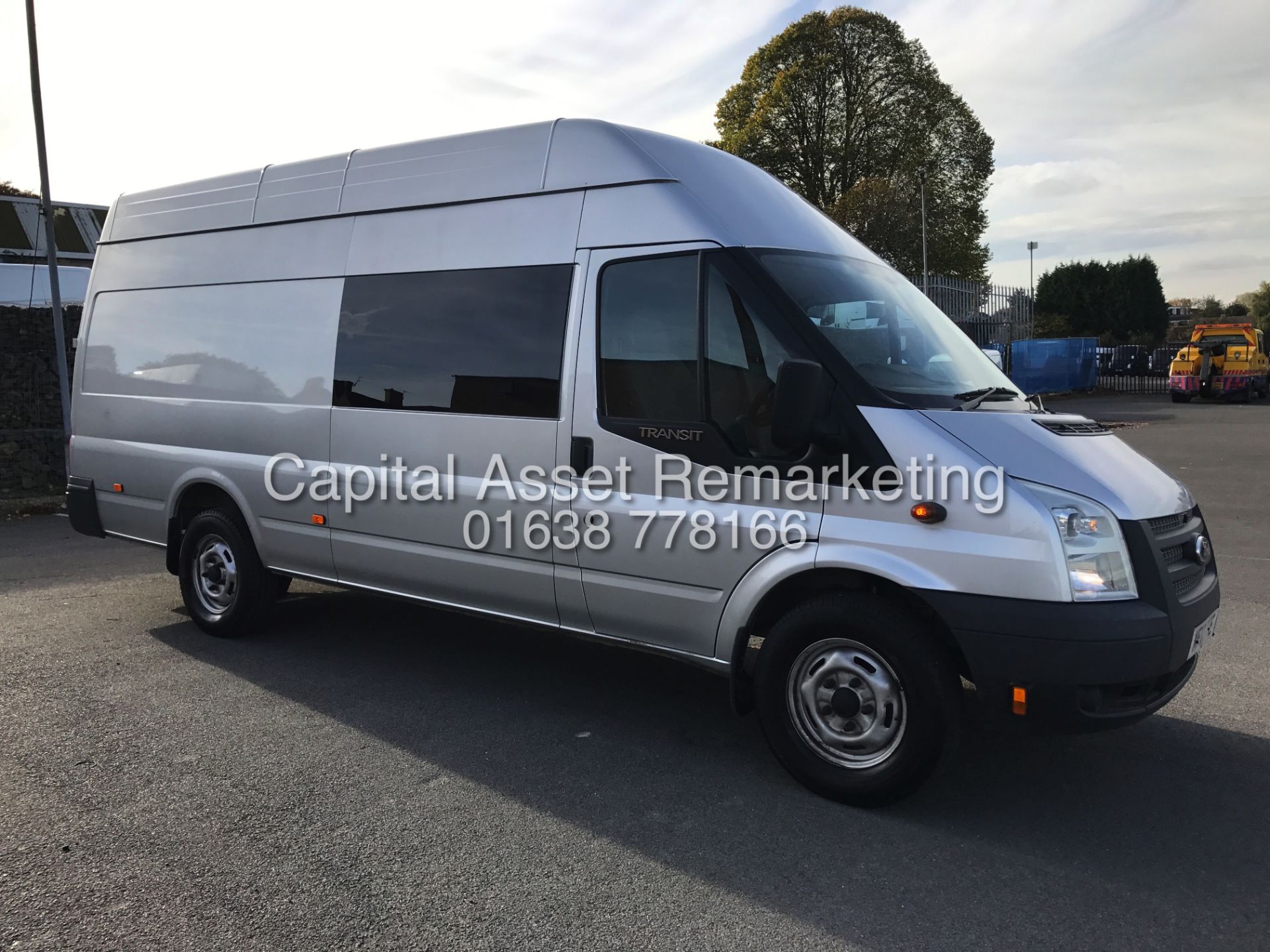 FORD TRANSIT T350EL 2.2TDCI "125" EXTRA LONG WHEEL BASE (JUMBO) 12 REG - 1 KEEPER -SILVER - RACE VAN - Image 7 of 13