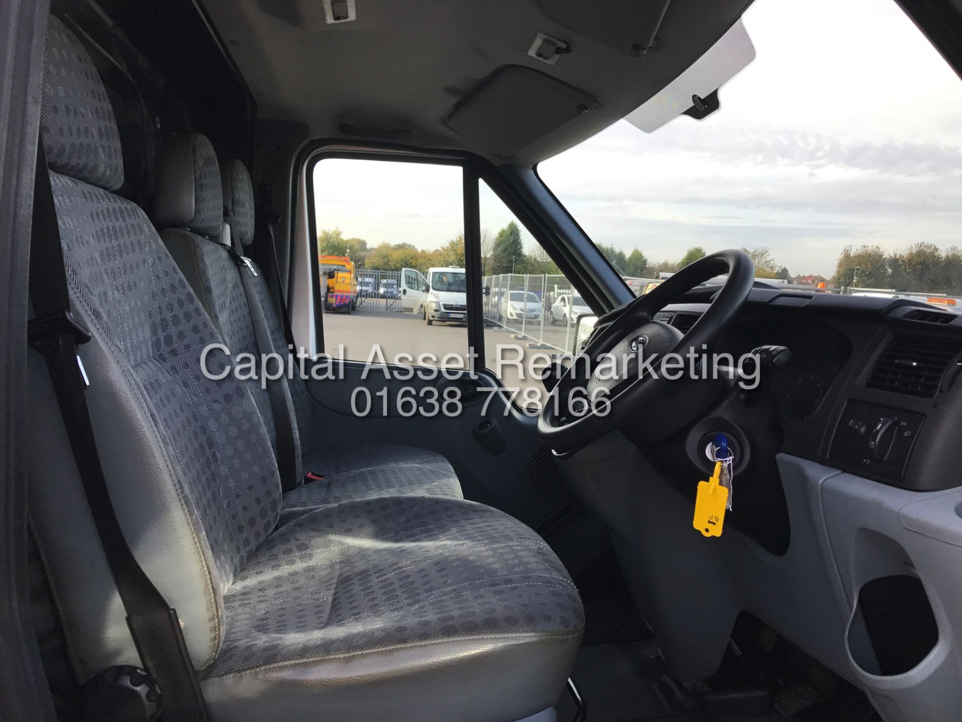 FORD TRANSIT T350EL 2.2TDCI "125" EXTRA LONG WHEEL BASE (JUMBO) 12 REG - 1 KEEPER -SILVER - RACE VAN - Image 6 of 13