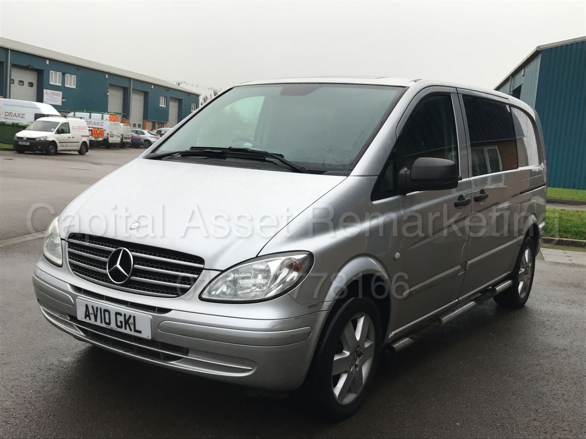 MERCEDES VITO *SPORT* '5 SEATER DUELINER' (2010 - 10 REG) '2.1 CDI - 150 BHP - 6 SPEED' **AIR CON** - Image 4 of 35