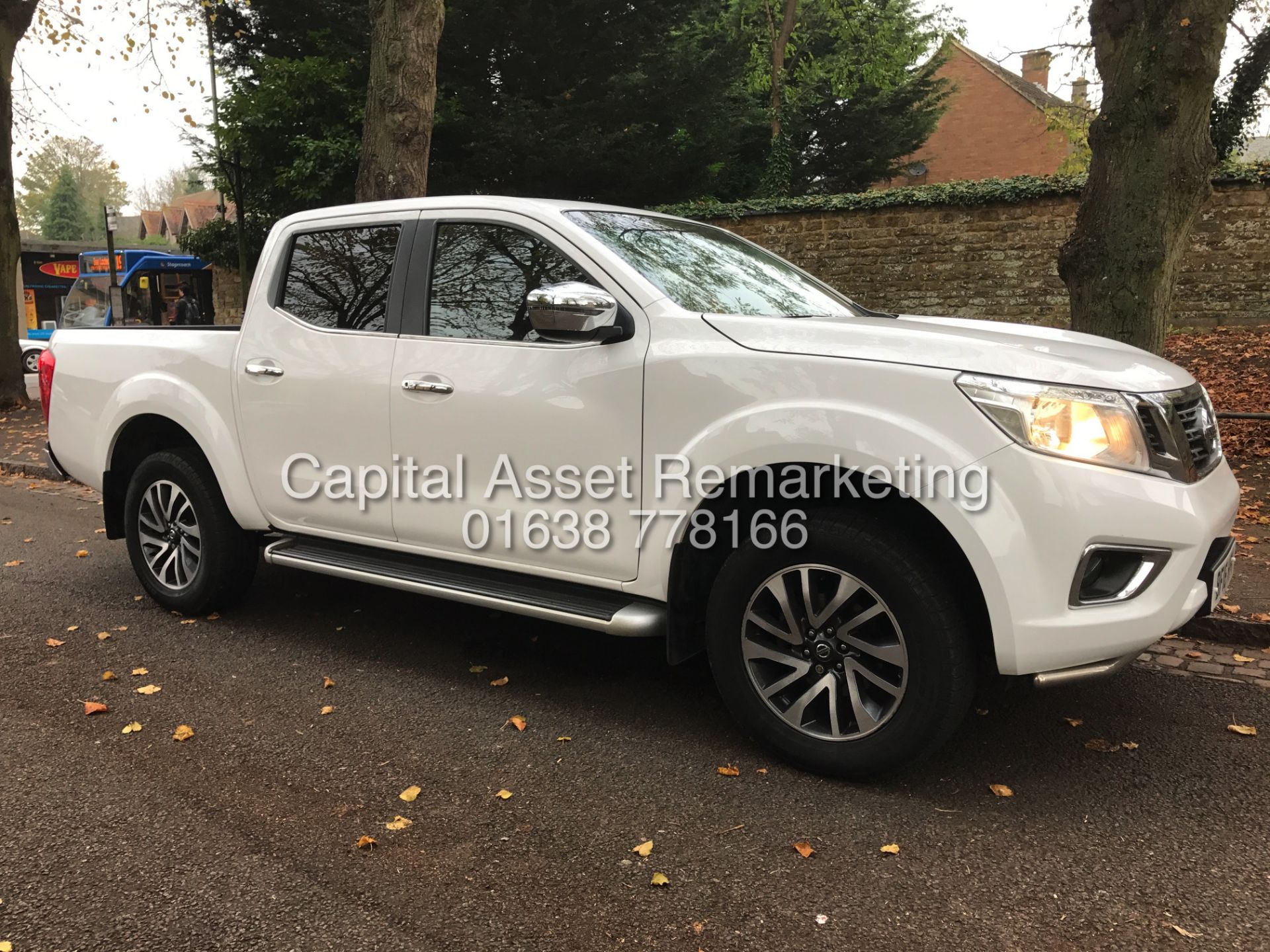 NISSAN NAVARA 'NP300' DOUBLE CAB PICK-UP (2016 - NEW MODEL) '2.3 DCI - 190 BHP - 6 SPEED' (1 OWNER)