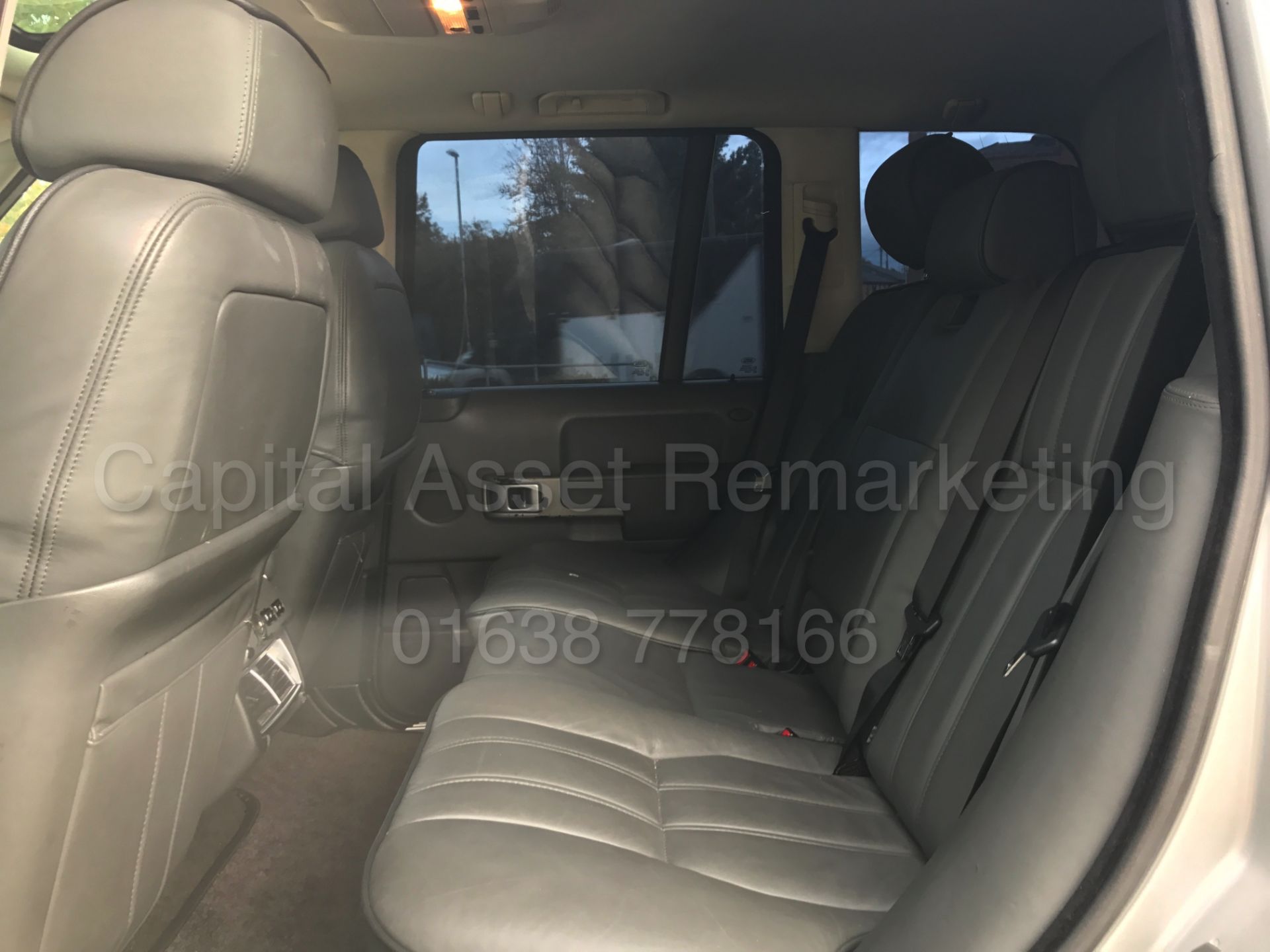 RANGE ROVER VOGUE (2005 - 05 REG) '3.0 DIESEL - AUTO - LEATHER - SAT NAV' *HUGE SPEC* (NO VAT) - Image 19 of 41