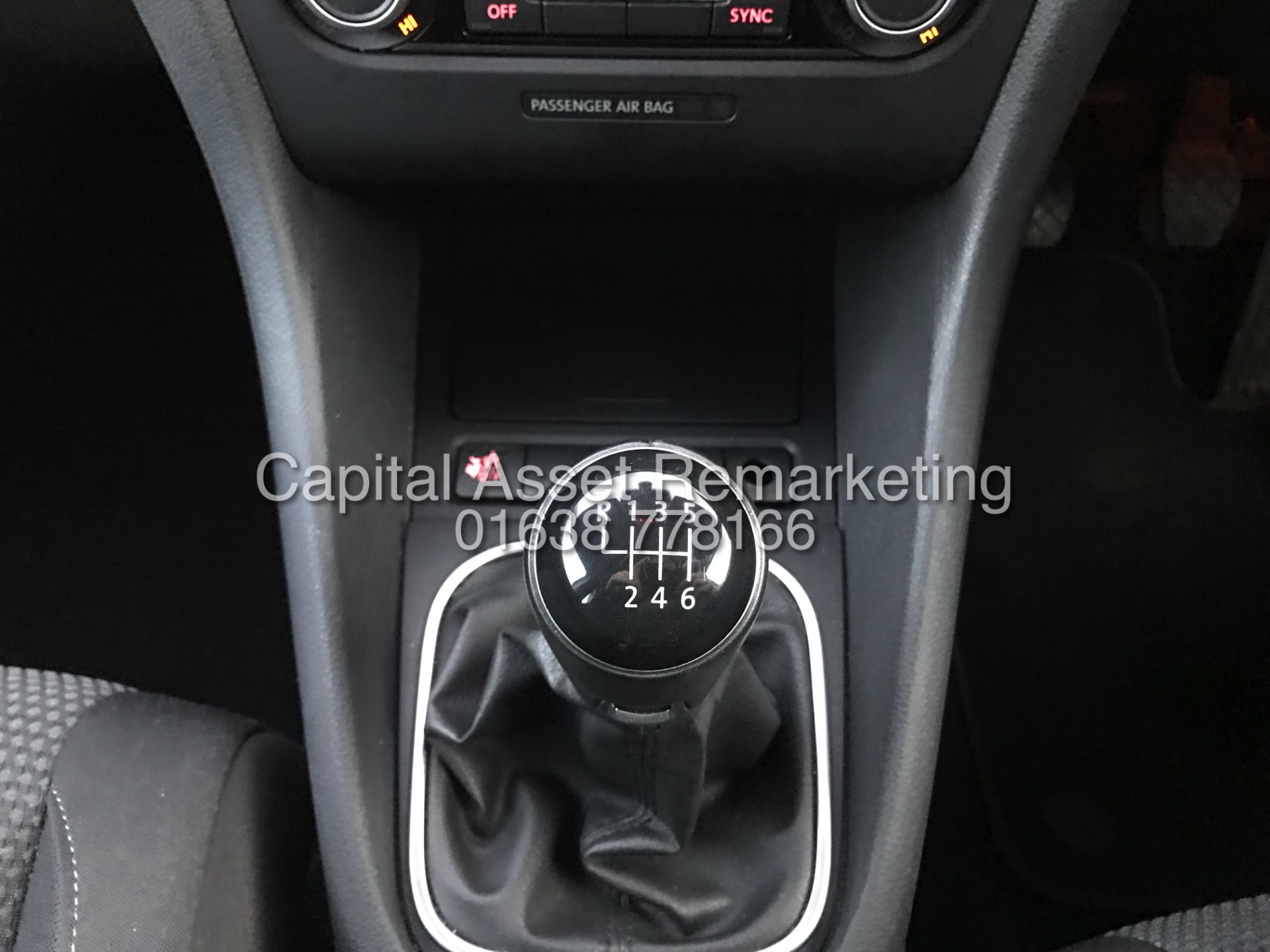 VOLKSWAGEN GOLF 2.0TDI "140BHP - 6 SPEED" SPECIAL EQUIPMENT - SAT NAV - REVERSE CAMARA - 1 OWNER SHP - Image 20 of 24