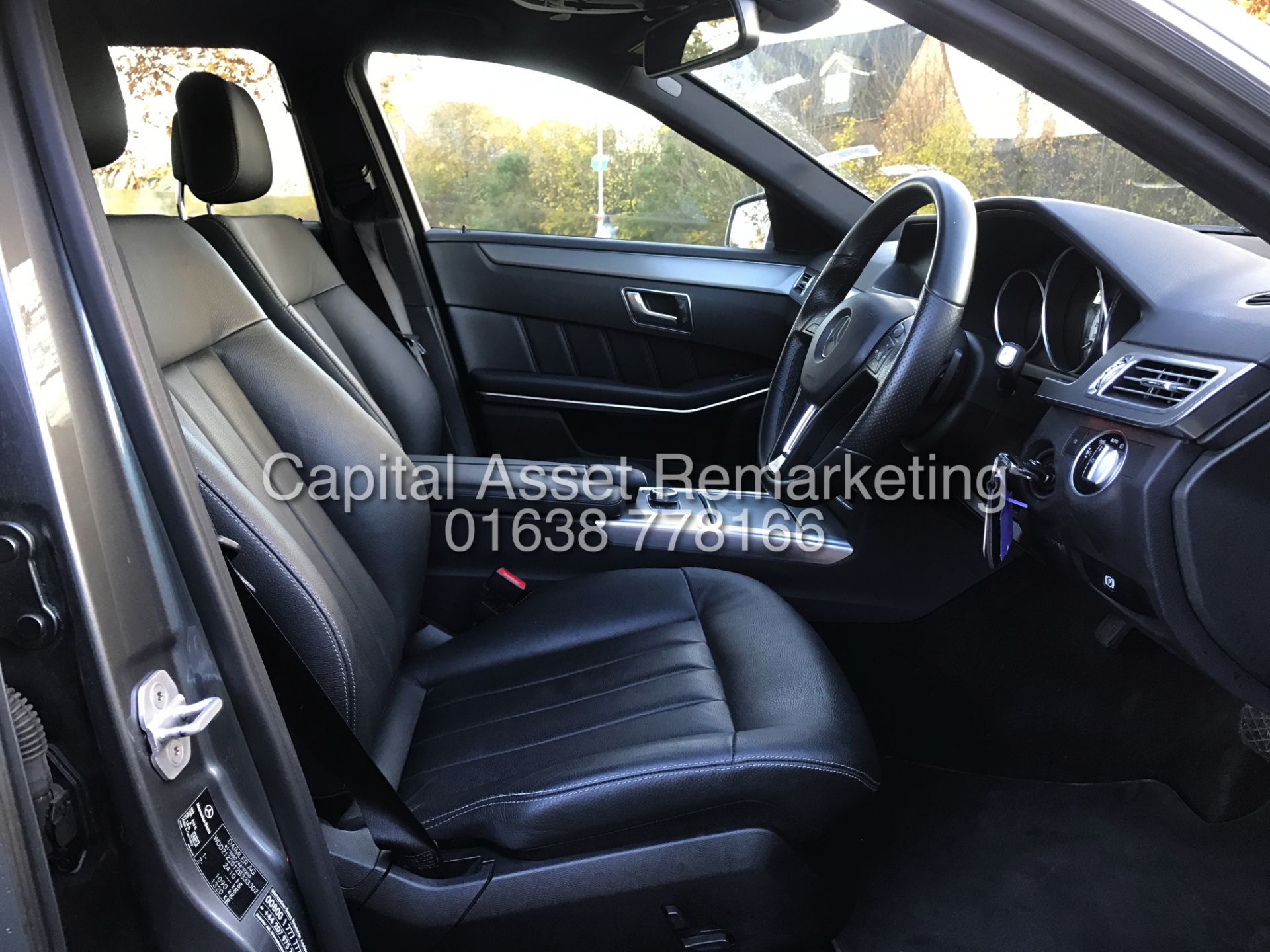 MERCEDES E220d "SPECIAL EQUIPMENT" AUTO ESTATE (2016 - 16 REG) COMAND - FULL LEATHER - 1 OWNER FSH - Image 11 of 26