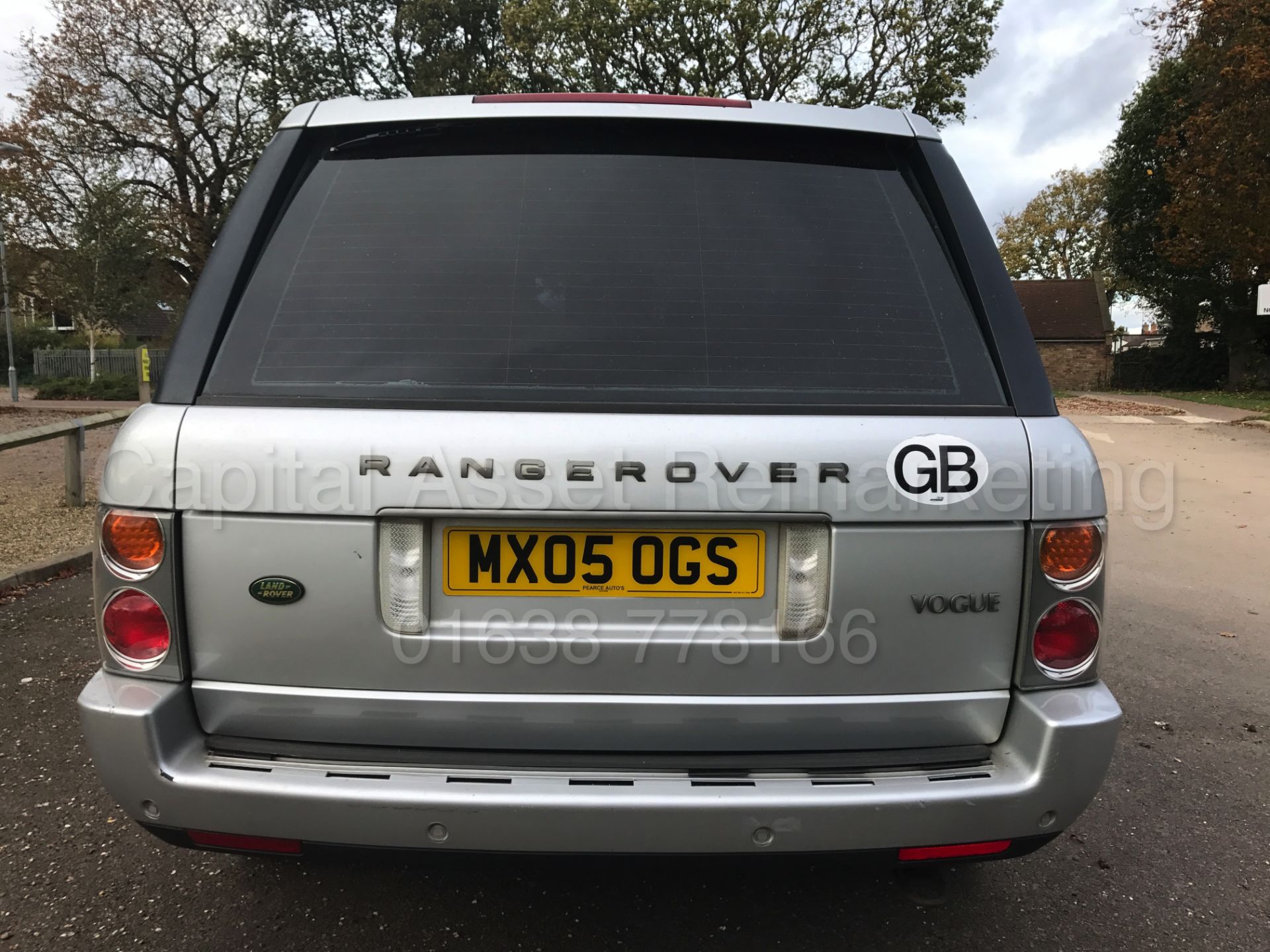 RANGE ROVER VOGUE (2005 - 05 REG) '3.0 DIESEL - AUTO - LEATHER - SAT NAV' *HUGE SPEC* (NO VAT) - Image 8 of 41