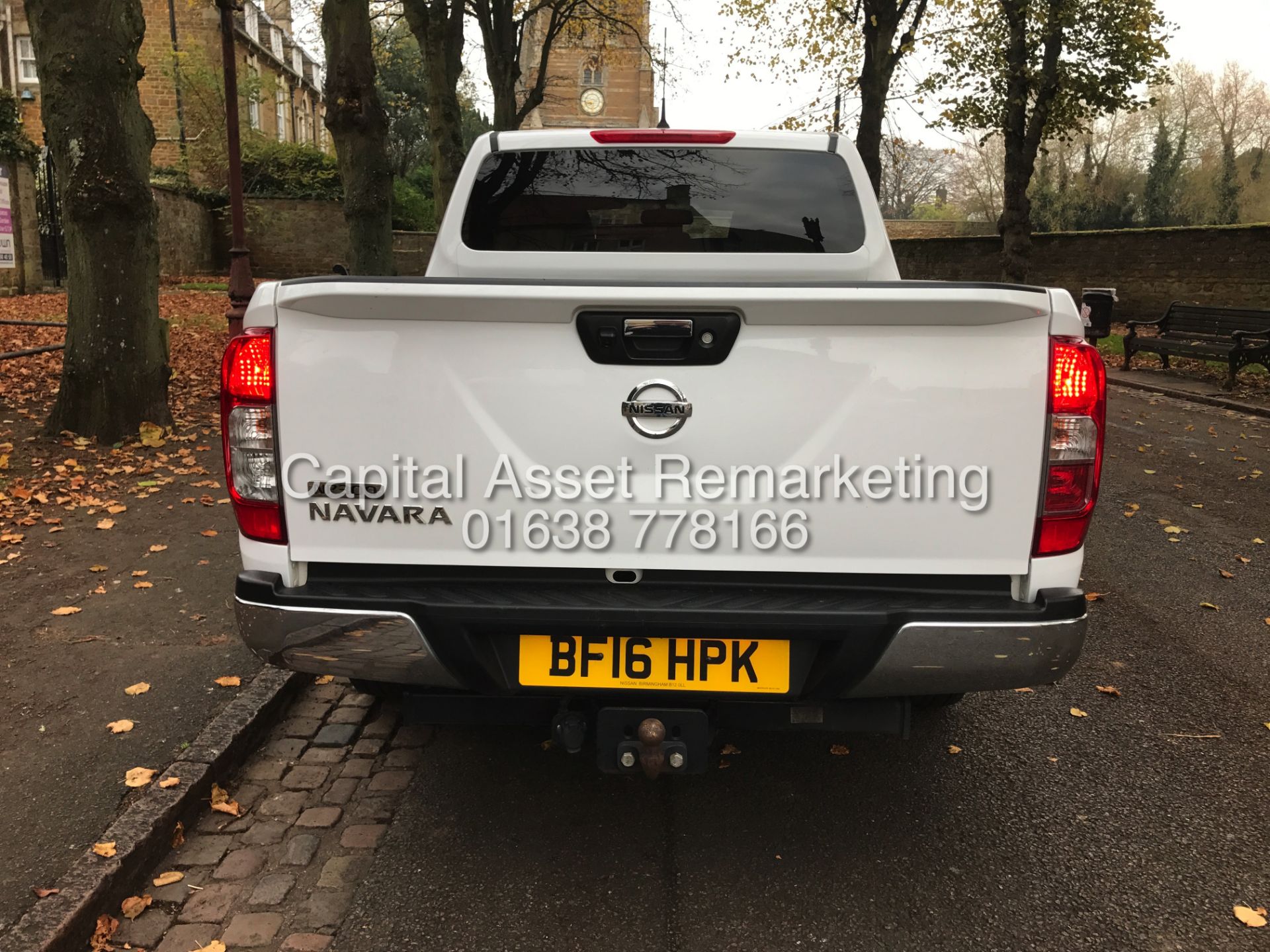 NISSAN NAVARA NP300 2.3DCI "190BHP - 6 SPEED" 1 OWNER (2016 NEW SHAPE) CLIMATE - GREAT SPEC !!! - Image 6 of 18