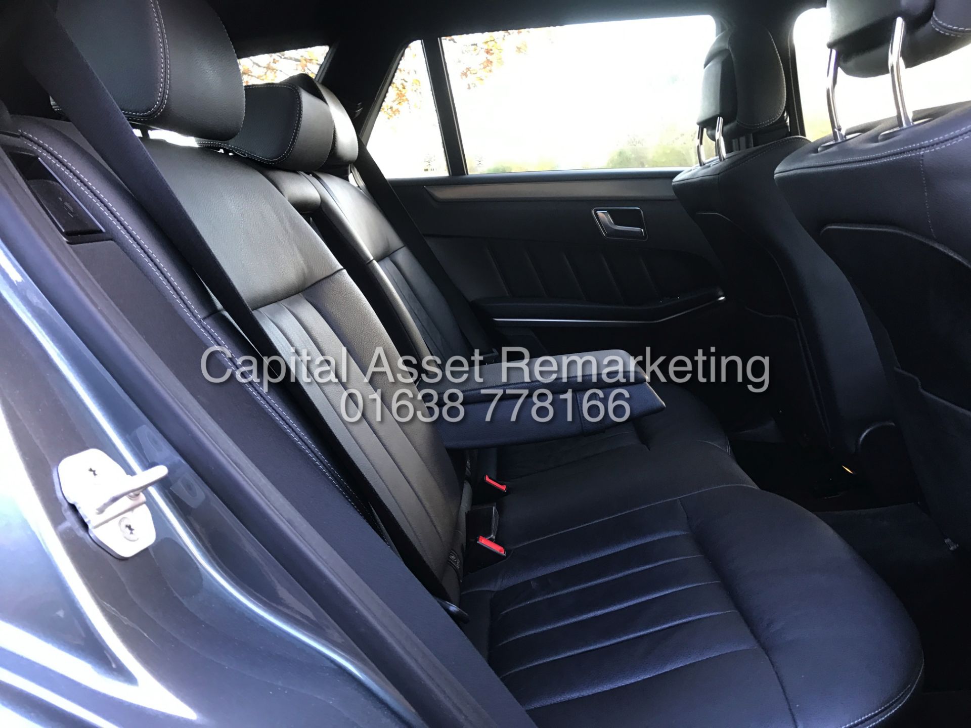 MERCEDES E220d "SPECIAL EQUIPMENT" AUTO ESTATE (2016 - 16 REG) COMAND - FULL LEATHER - 1 OWNER FSH - Image 24 of 26