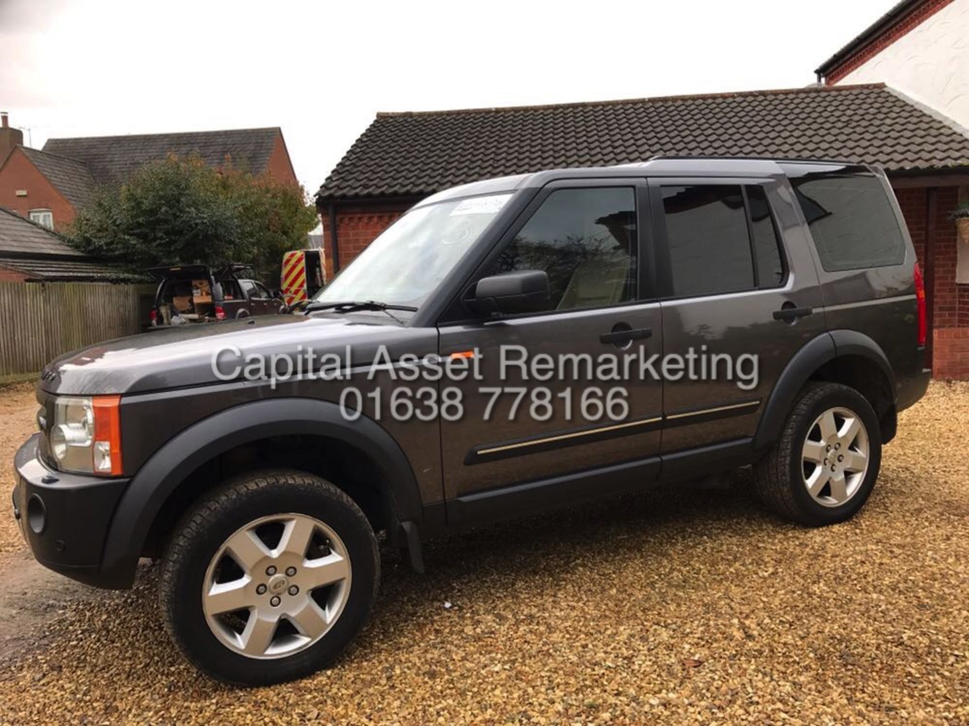 LAND ROVER DISCOVERY 3 "HSE" AUTO (2006 MODEL) FULLY LOADED - SAT NAV - LEATHER - GLASS ROOF(NO VAT) - Image 5 of 20