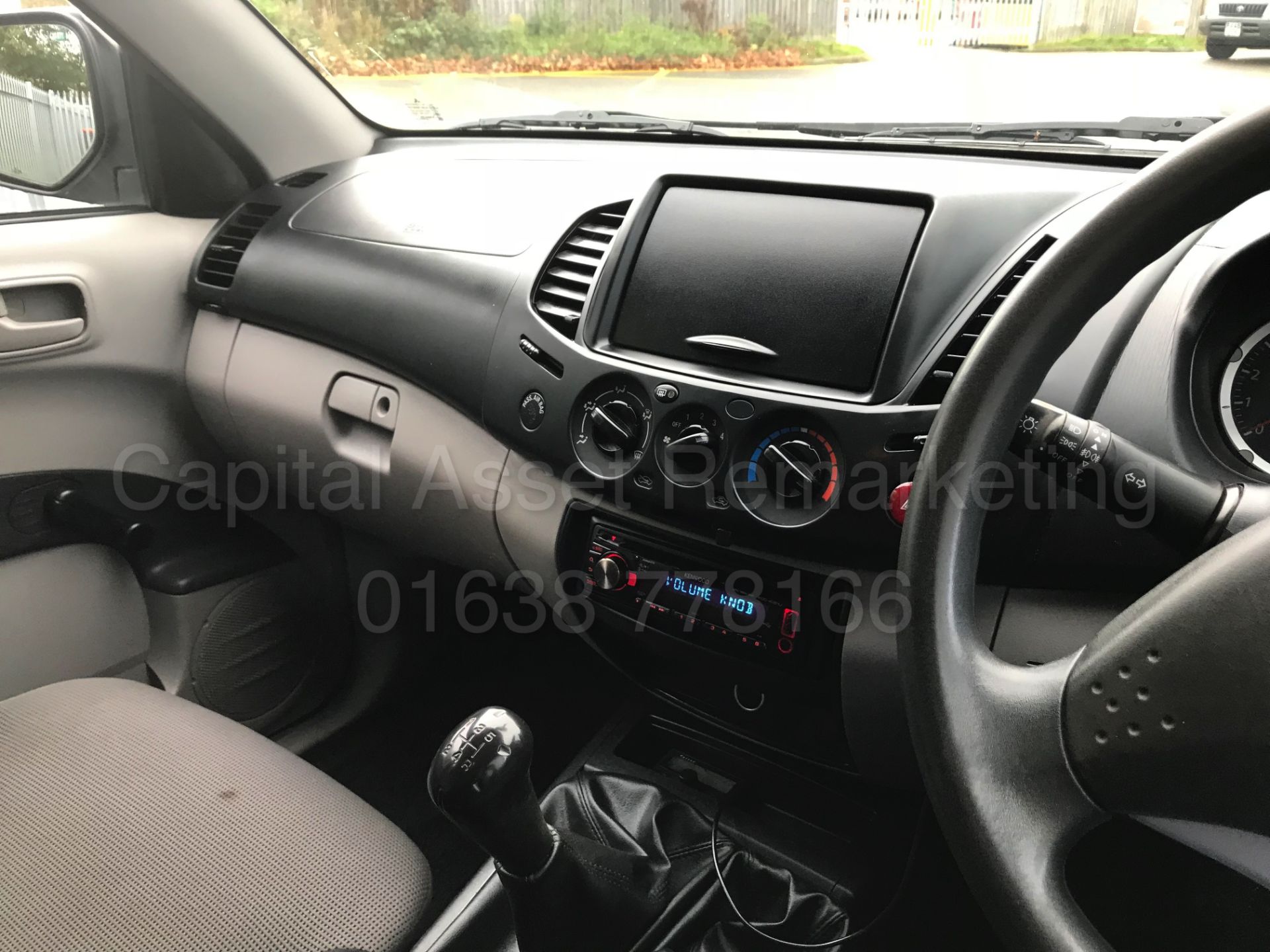(On Sale) MITSUBISHI L200 DOUBLE CAB PICK-UP (2013 MODEL) '2.5 DI-D - 136 BHP' (1 OWNER) *31K MILES* - Image 21 of 26