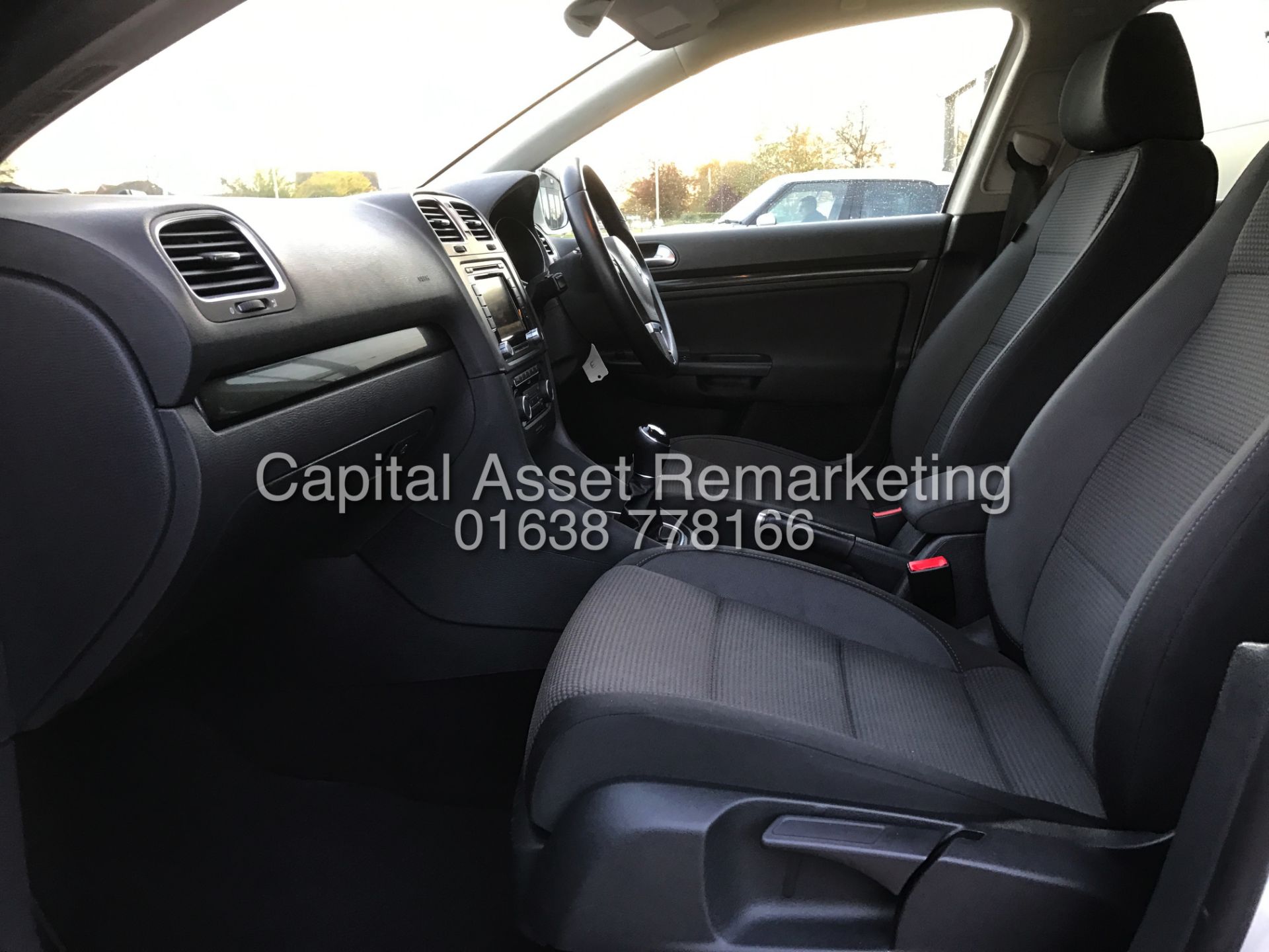 VOLKSWAGEN GOLF 2.0TDI "140BHP - 6 SPEED" SPECIAL EQUIPMENT - SAT NAV - REVERSE CAMARA - 1 OWNER SHP - Image 15 of 24