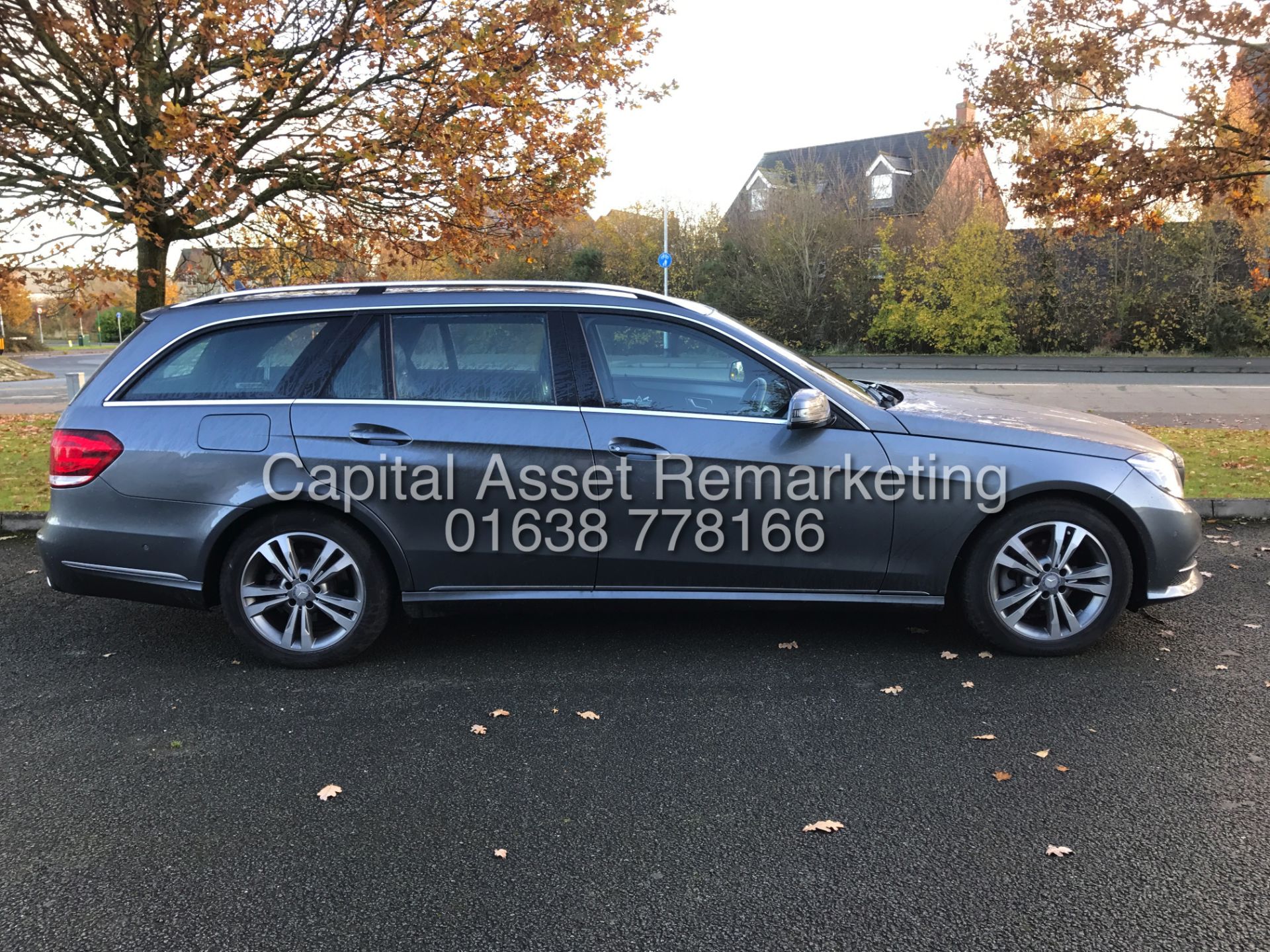 MERCEDES E220d "SPECIAL EQUIPMENT" AUTO ESTATE (2016 - 16 REG) COMAND - FULL LEATHER - 1 OWNER FSH - Image 6 of 26