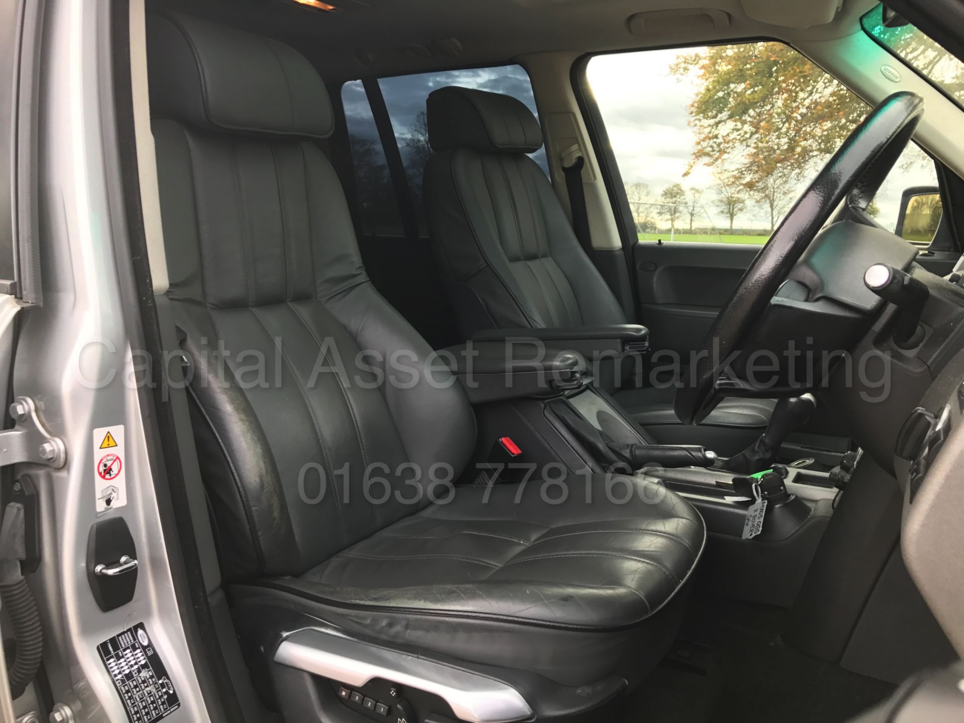 RANGE ROVER VOGUE (2005 - 05 REG) '3.0 DIESEL - AUTO - LEATHER - SAT NAV' *HUGE SPEC* (NO VAT) - Image 23 of 41