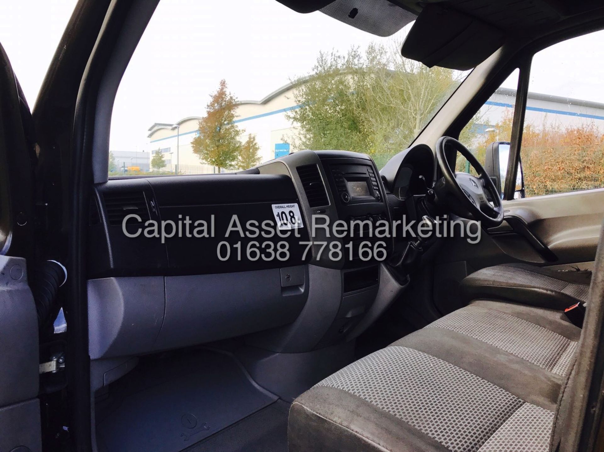 MERCEDES SPRINTER 316CDI "163BHP - 6 SPEED" LWB LUTON - 1 OWNER - CRUISE - MASSIVE LOADING SPACE !!! - Image 12 of 14