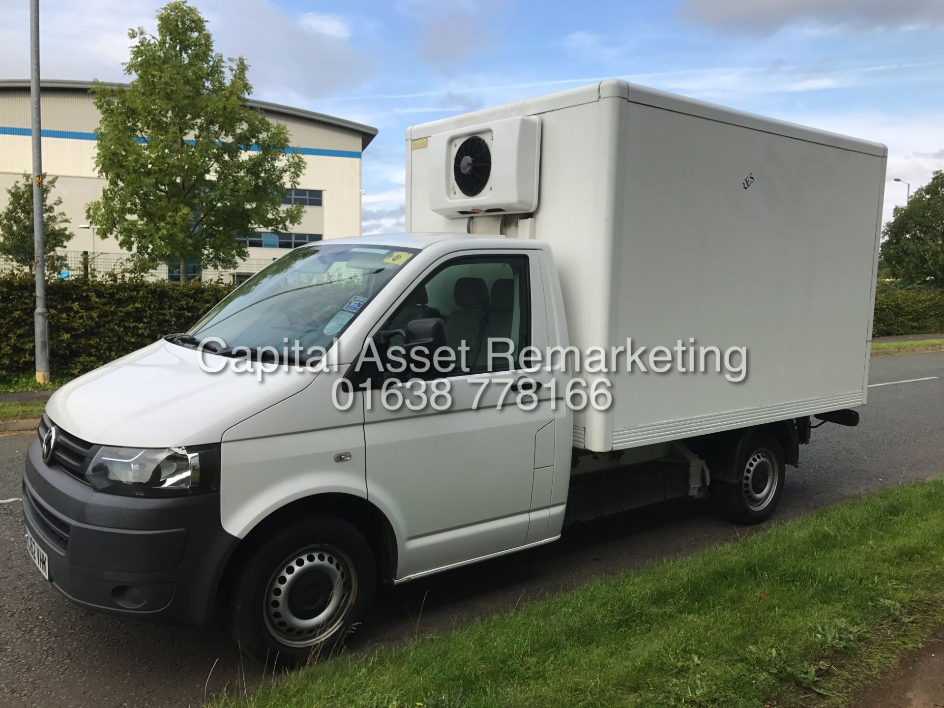 (ON SALE) VOLKSWAGEN TRANSPORTER 2.0TDI "140" FRIDGE BOX VAN - 1 OWNER - LWB - GAH FRIDGE UNIT!!! - Image 2 of 17