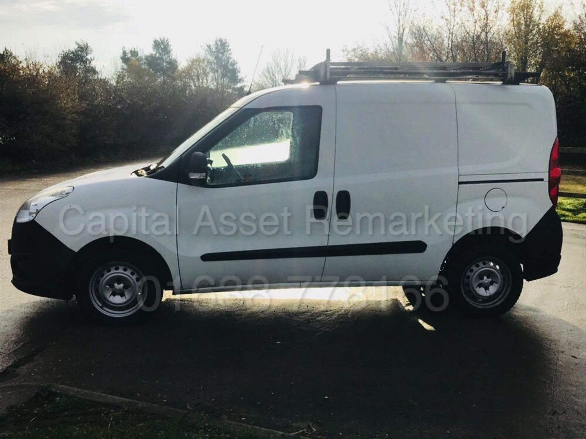 VAUXHALL COMBO 2000 L1H1 (2012 - NEW MODEL) '1.6 CDTI - 105 BHP - STOP / START' (1 OWNER FROM NEW) - Image 2 of 15