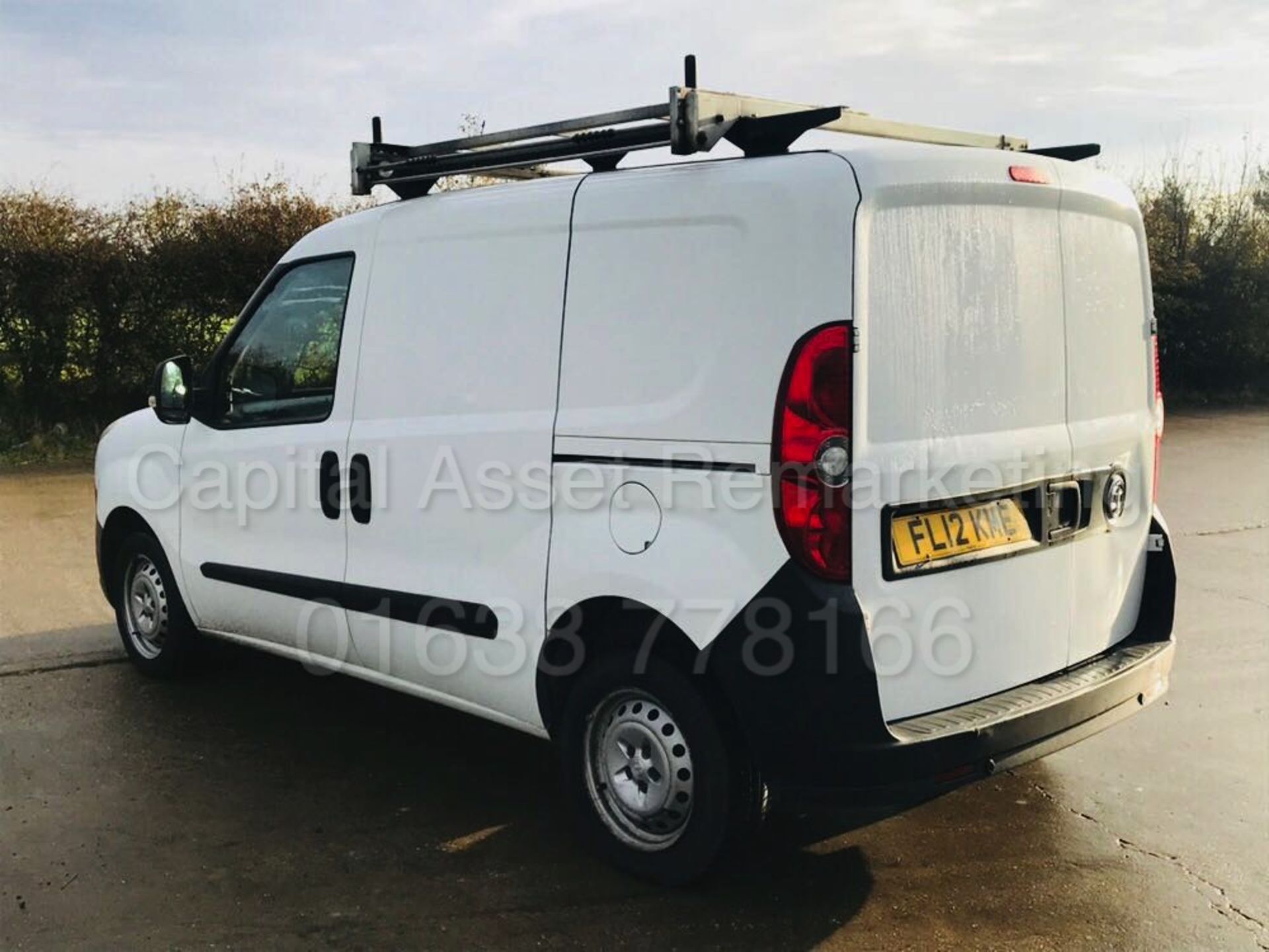 VAUXHALL COMBO 2000 L1H1 (2012 - NEW MODEL) '1.6 CDTI - 105 BHP - STOP / START' (1 OWNER FROM NEW) - Image 3 of 15