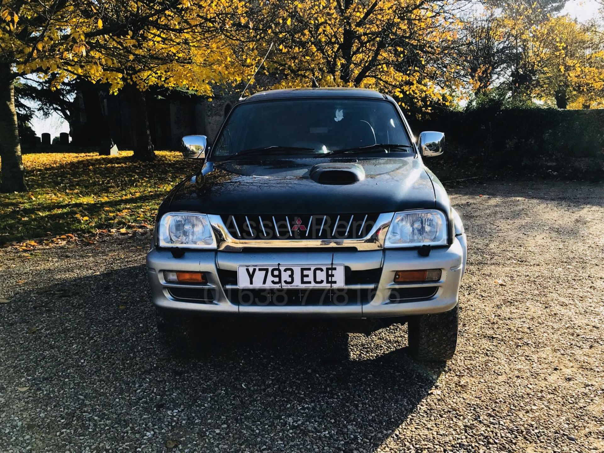 MITSUBISHI L200 '4 LIFE' DOUBLE CAB PICK-UP (2001 - Y REG) '2.5 DIESEL - 5 SPEED' (NO VAT) - Image 2 of 16