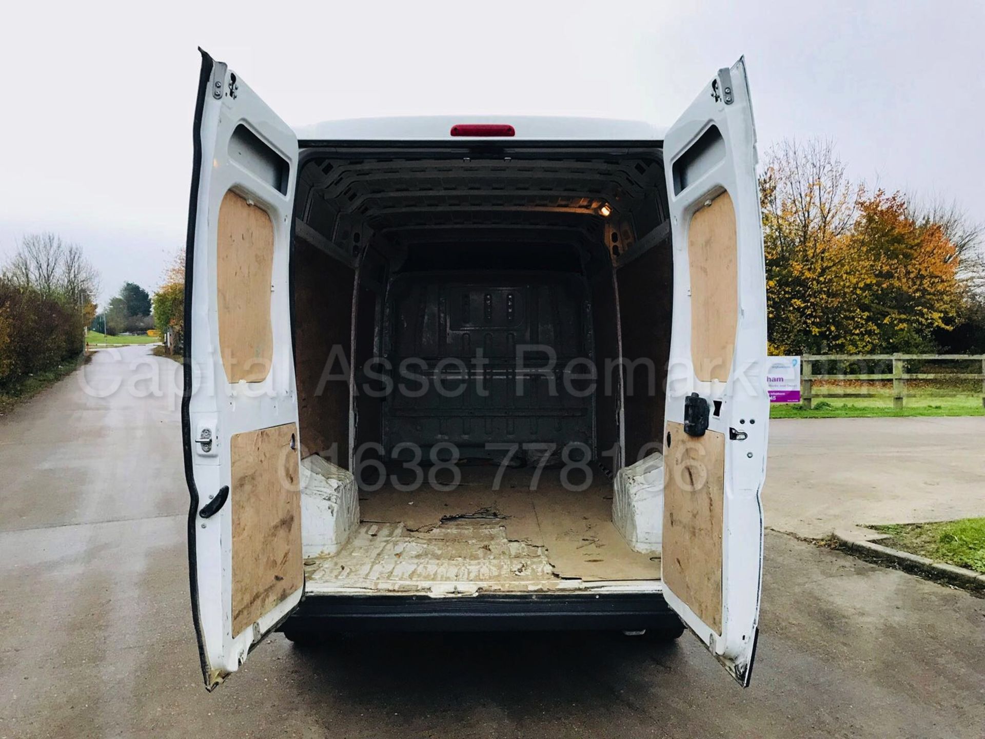 (On Sale) PEUGEOT BOXER 335 LWB HI-ROOF (2014) '2.2 HDI - 130 BHP- 6 SPEED' (1 OWNER - FULL HISTORY) - Image 13 of 19