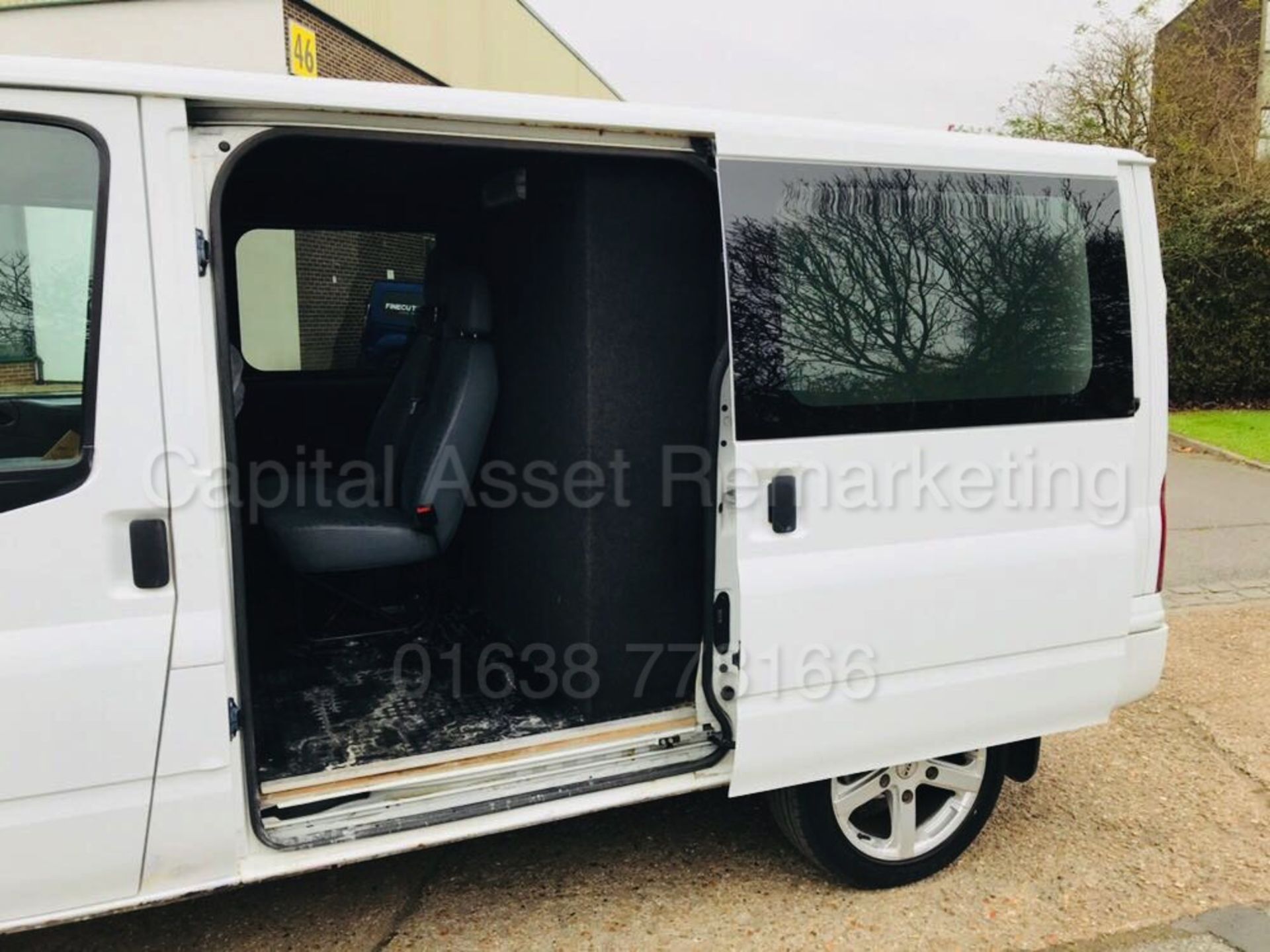 FORD TRANSIT 85 T260 SWB *SPORTY* (2010 MODEL) '2.2 TDCI - 85 PS - 5 SPEED' (NO VAT - SAVE 20%) - Image 13 of 22